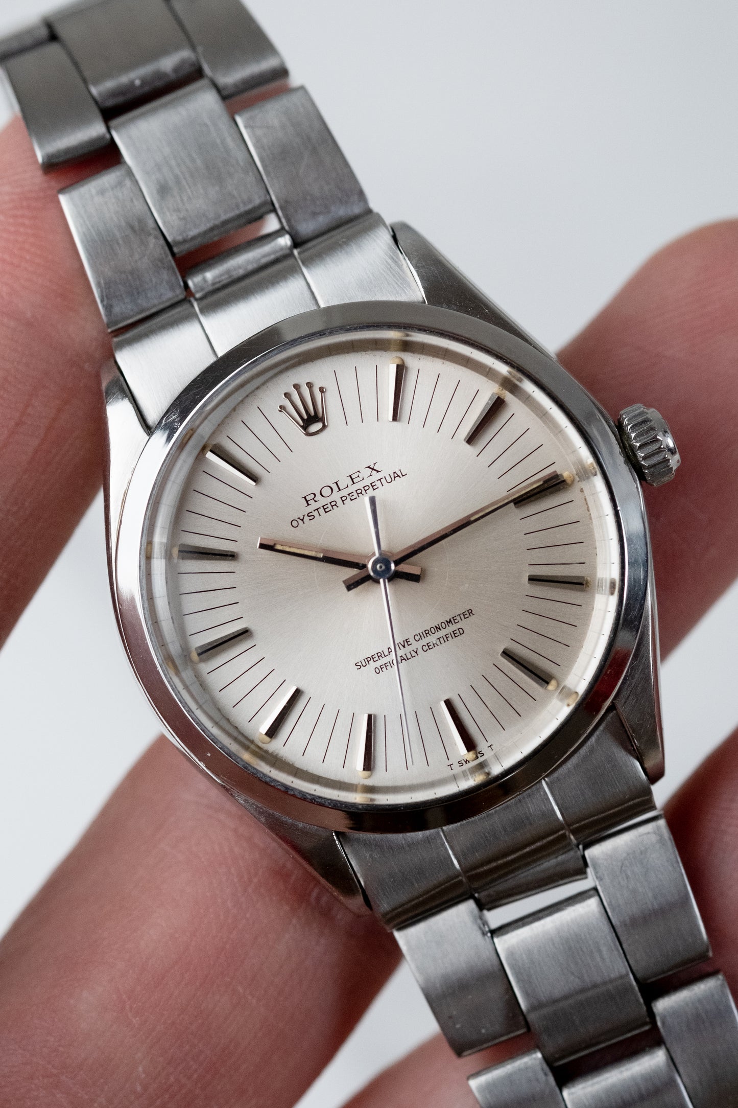 ROLEX Oyster Perpetual Ref. 1002 rare Long Index Dial (1971)