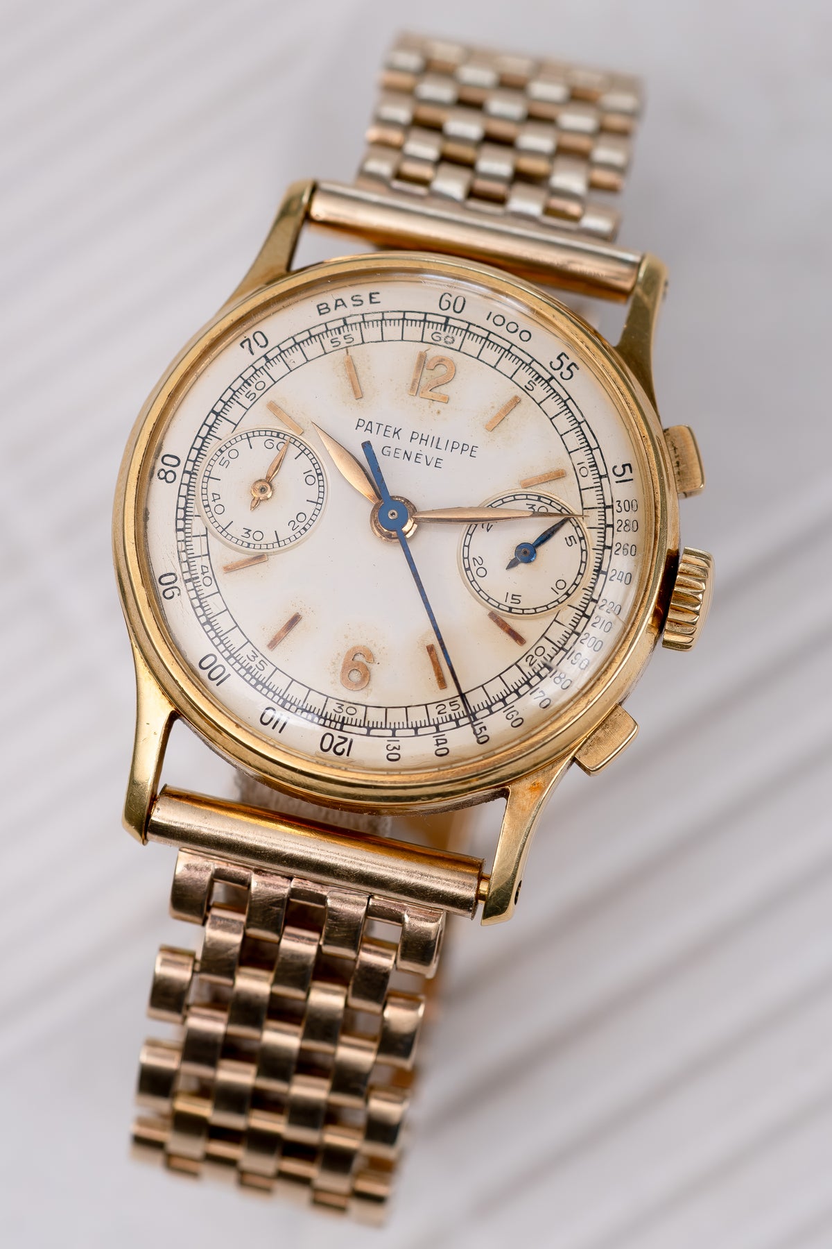 PATEK PHILIPPE Chronograph Ref. 130 Short Signature 18ct Yellow Gold (1955)