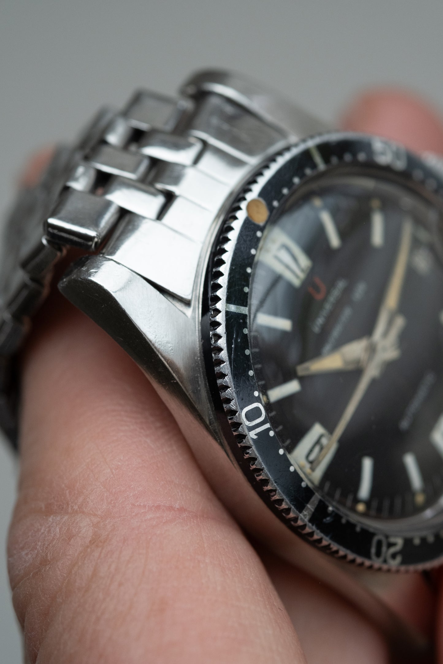 UNIVERSAL GENEVE Polerouter Sub Ref. 869109/01 (1960)