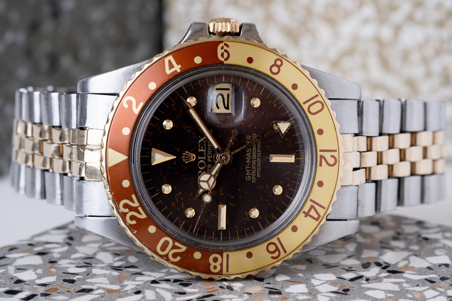 ROLEX GMT Ref. 1675 Tiger Eye Root Beer Nipple Dial (1979)