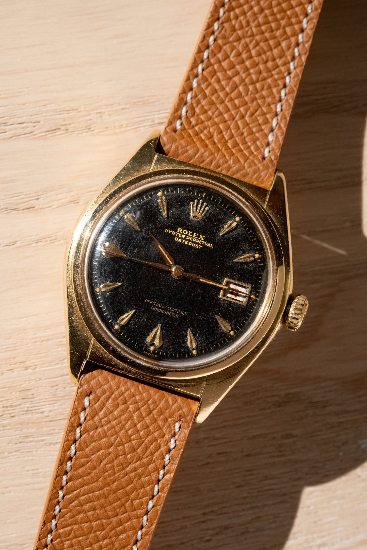 ROLEX Oyster Perpetual "Ovettone" Datejust Big Bubbleback Ref. 5030 (1949)