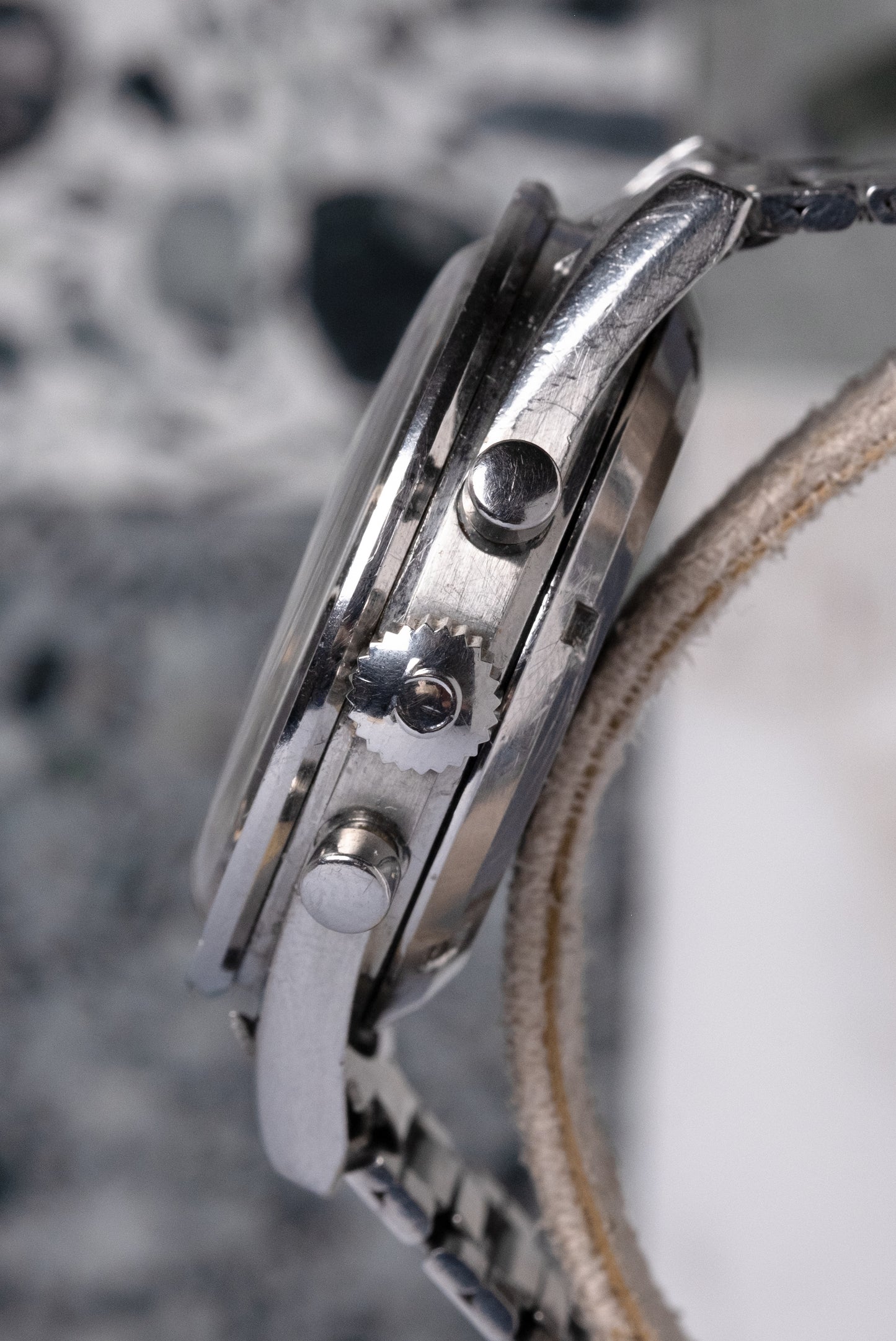 OMEGA Speedmaster Ref. 105.002 62 SC Straight Lug Pre Ed White Rare Transitional Model (1963)