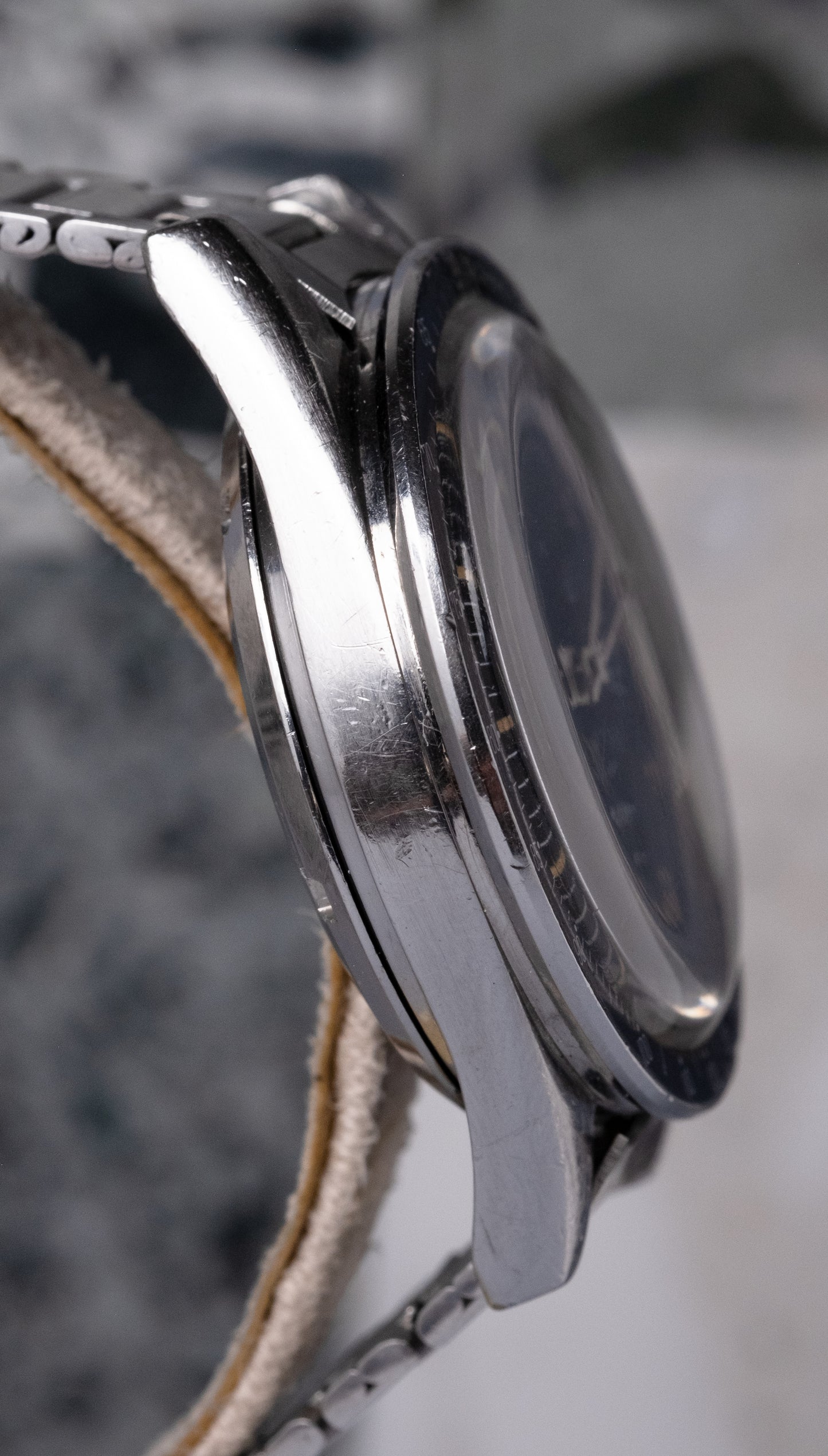 OMEGA Speedmaster Ref. 105.002 62 SC Straight Lug Pre Ed White Rare Transitional Model (1963)