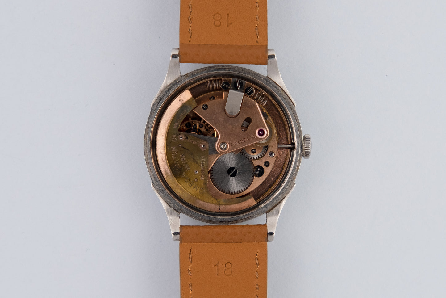OMEGA Automatic Bumper Ref 2438-1 (1944)