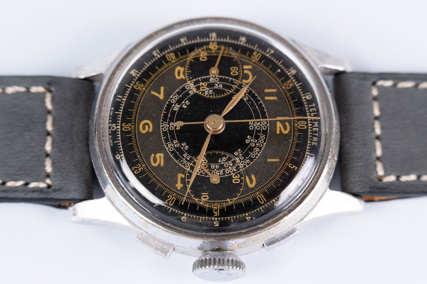ANONYMOUS Gilt Dial Chronograph (c. 1940s)