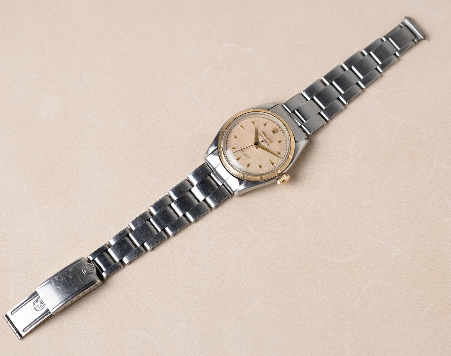 ROLEX Oyster Semi Bubble Back ref. 6085 (1953)