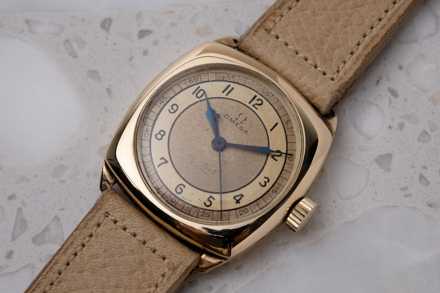 OMEGA 9ct Cushion Case Cal. 23.4 SC (1935)