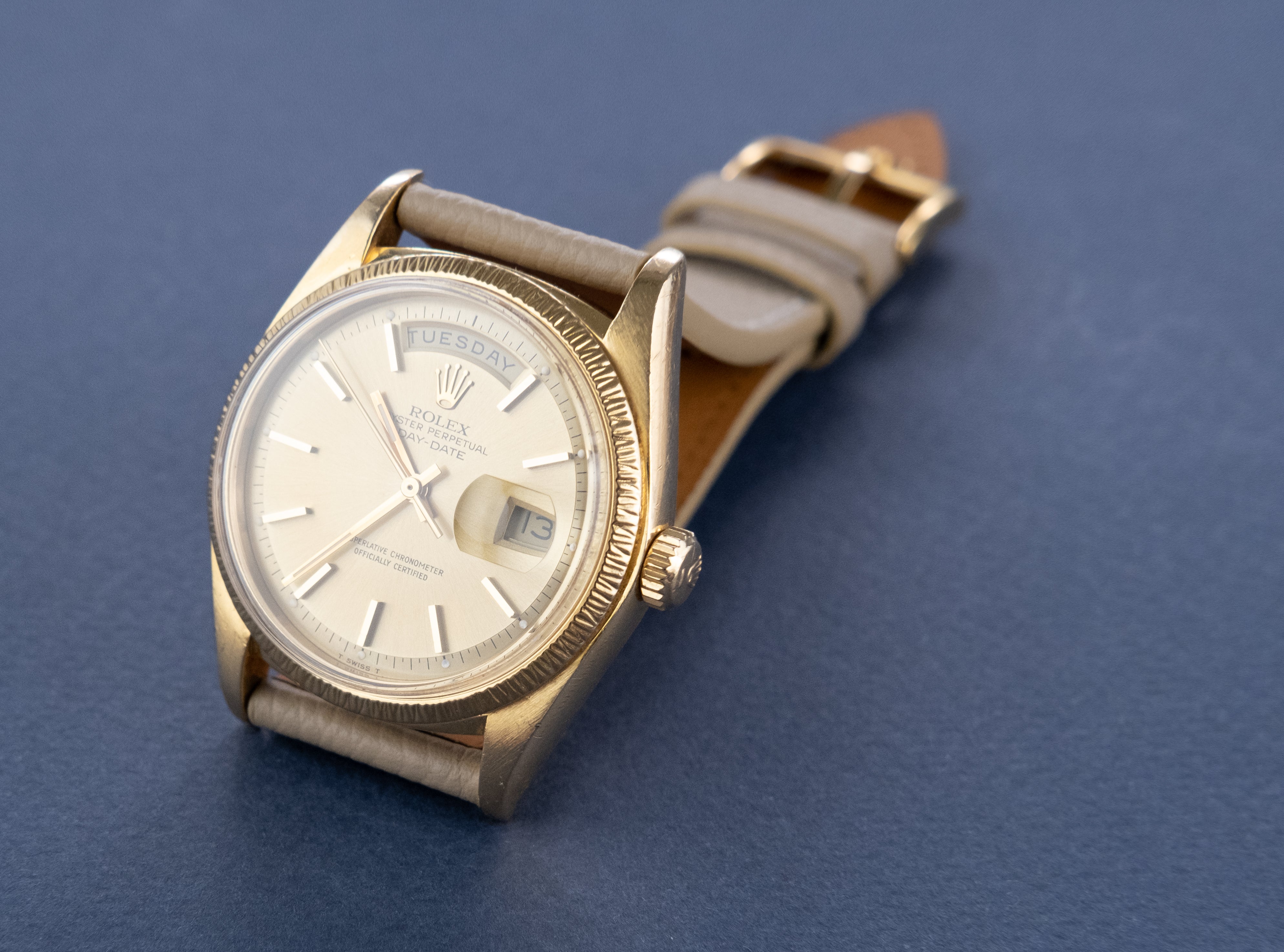 ROLEX Oyster Perpetual 18 ct. Gold Day Date Ref 1807 "Bark Bezel" (1978)