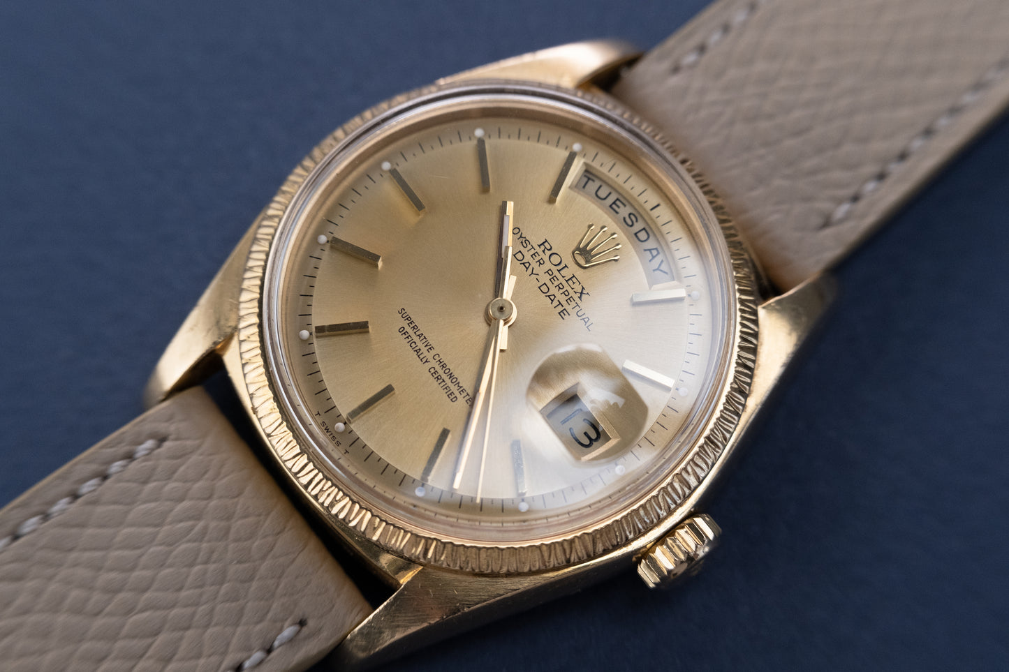 ROLEX Oyster Perpetual 18 ct. Gold Day Date Ref 1807 "Bark Bezel" (1978)