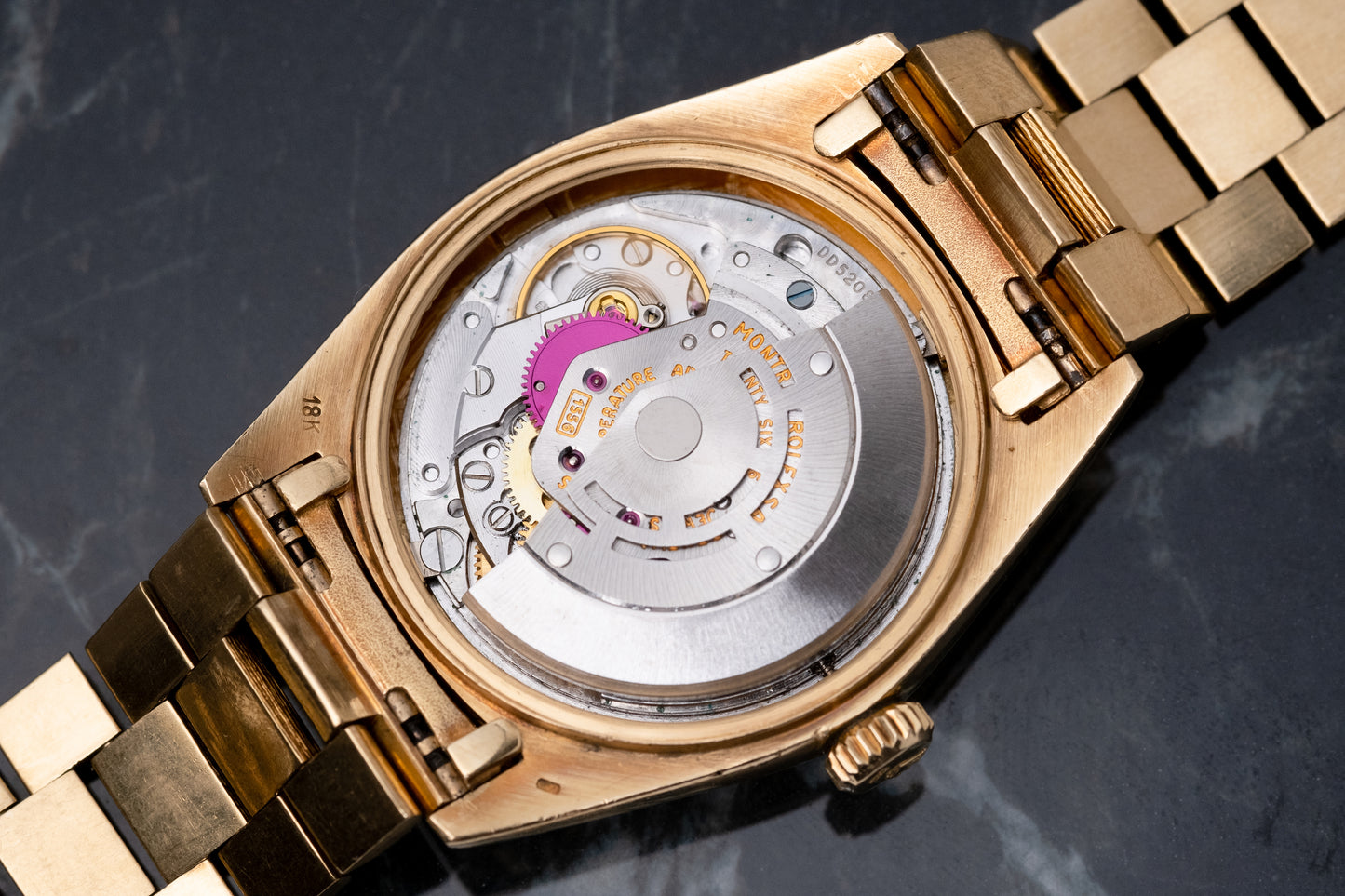 ROLEX Oyster Perpetual Day Date Ref. 1807 Bark finish President 18ct Yellow Gold (1973)