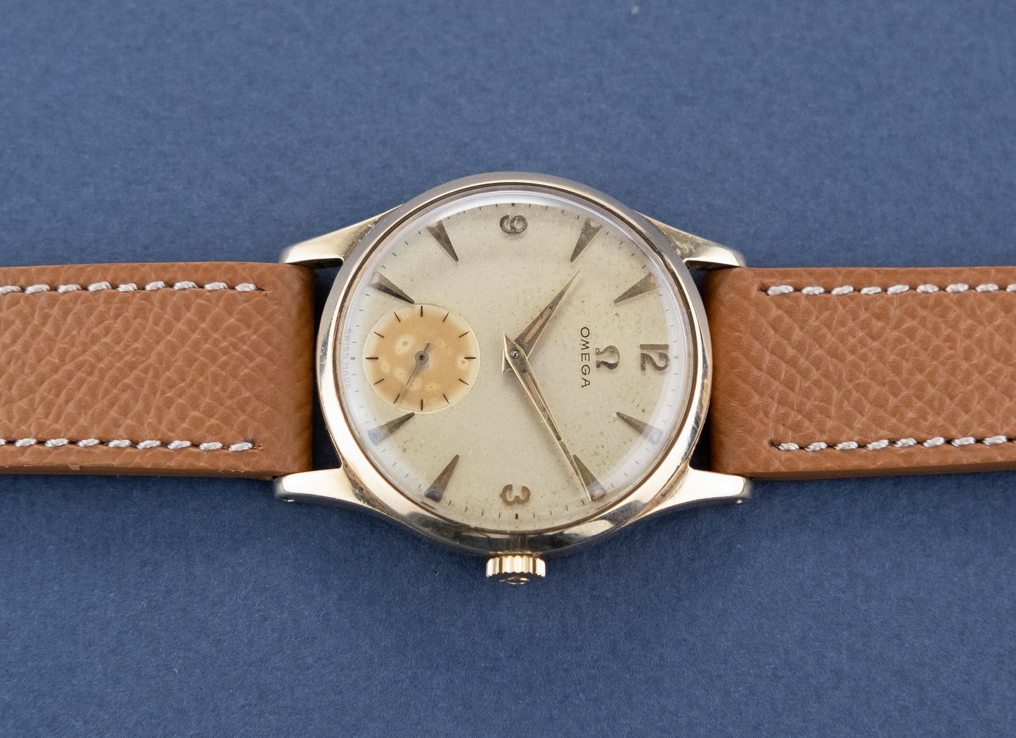 OMEGA Gold Sub Second Cal. 266 (1952)