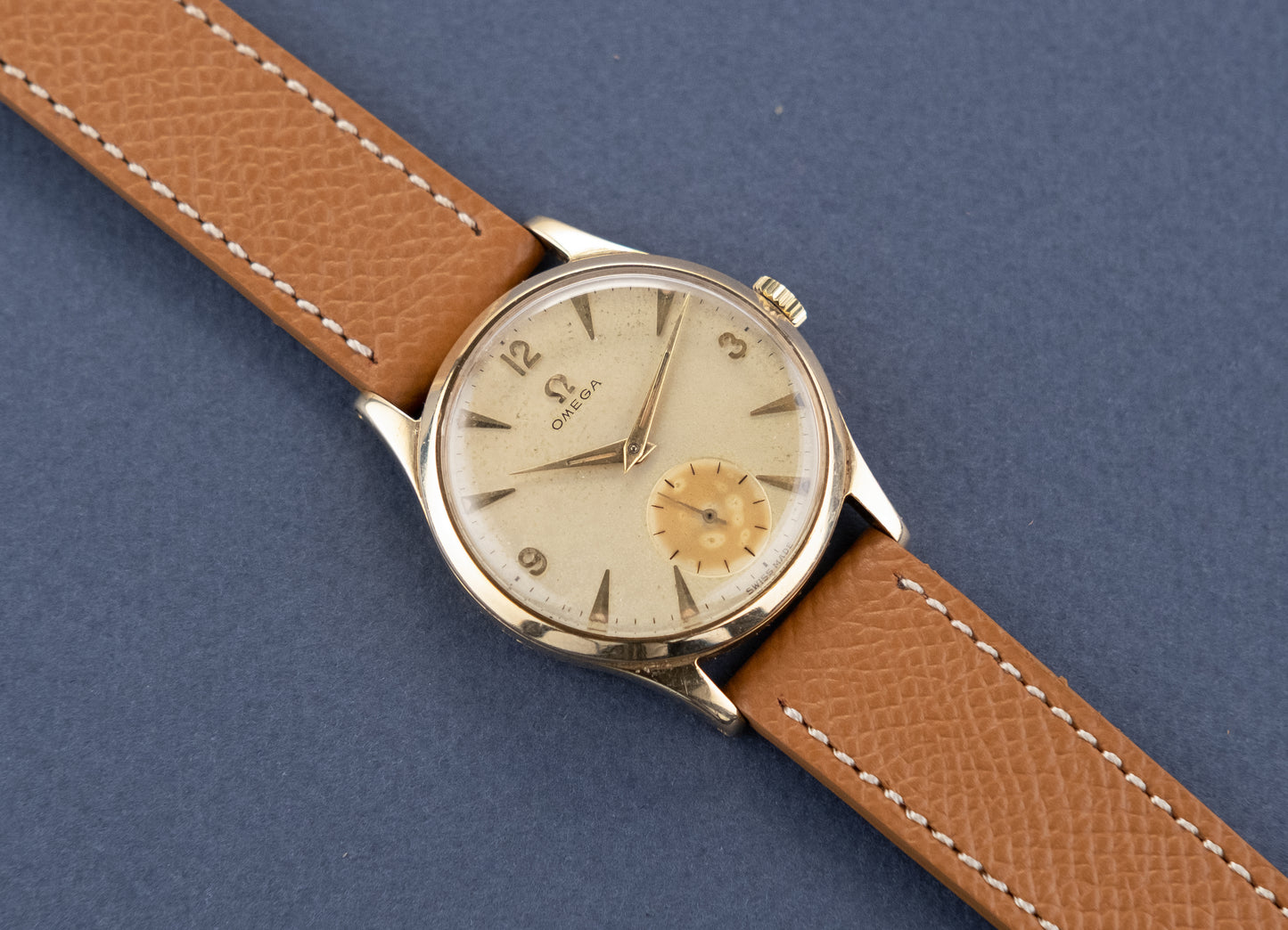 OMEGA Gold Sub Second Cal. 266 (1952)
