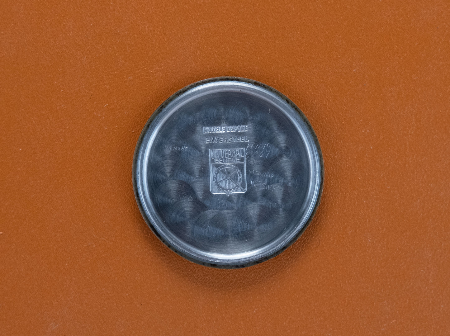 UNIVERSAL GENEVE Arabic Numerals Ref 20724 (1944)