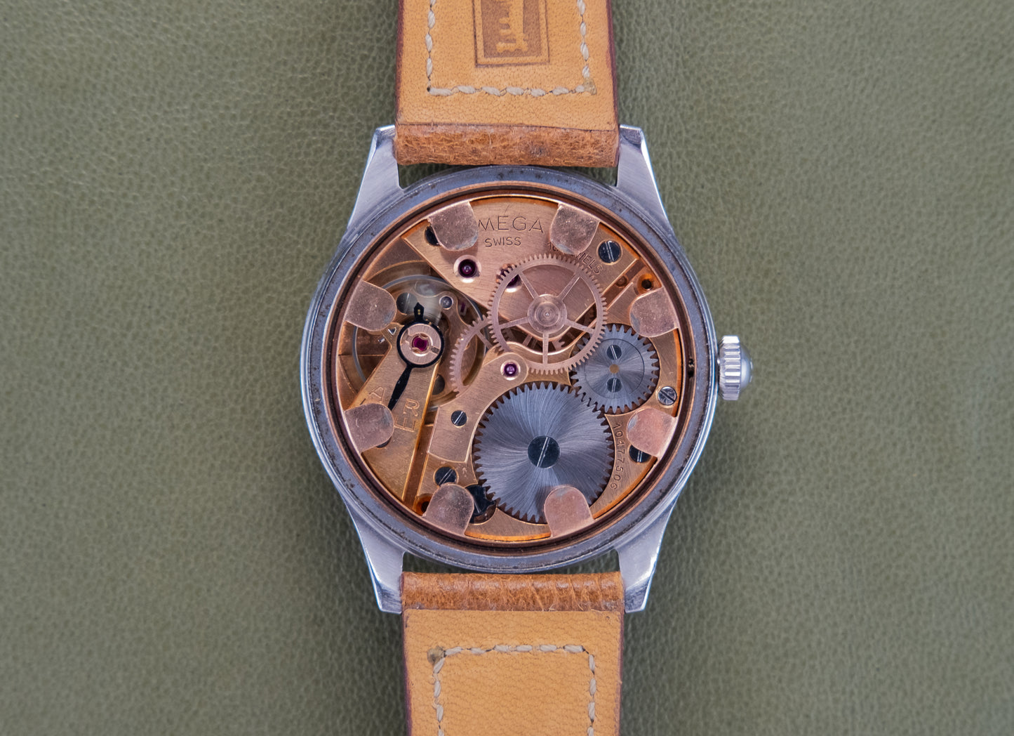 OMEGA Ref. 2384-4 Calibre 30.T2 SC (1945)