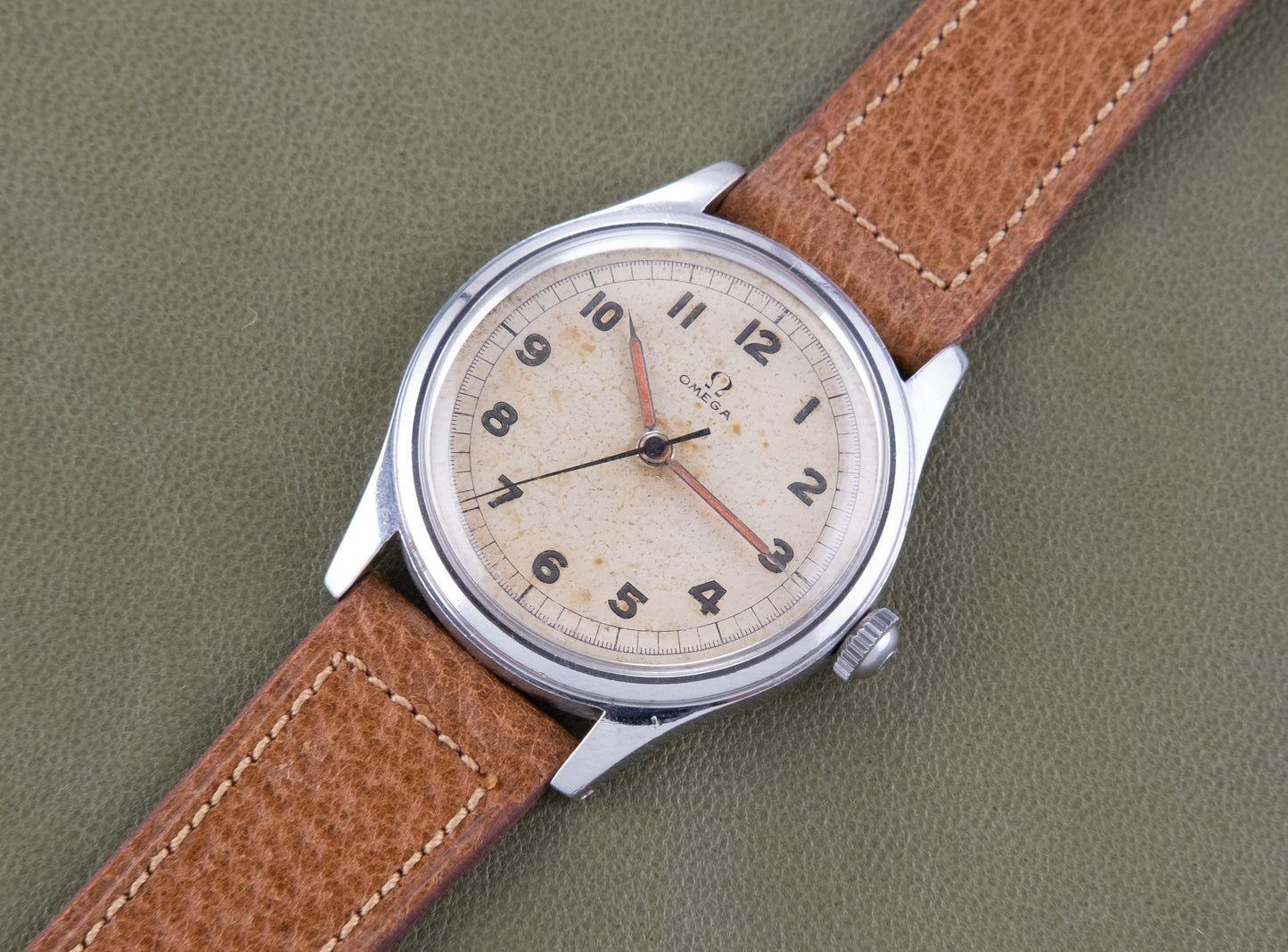 OMEGA Ref. 2384-4 Calibre 30.T2 SC (1945)