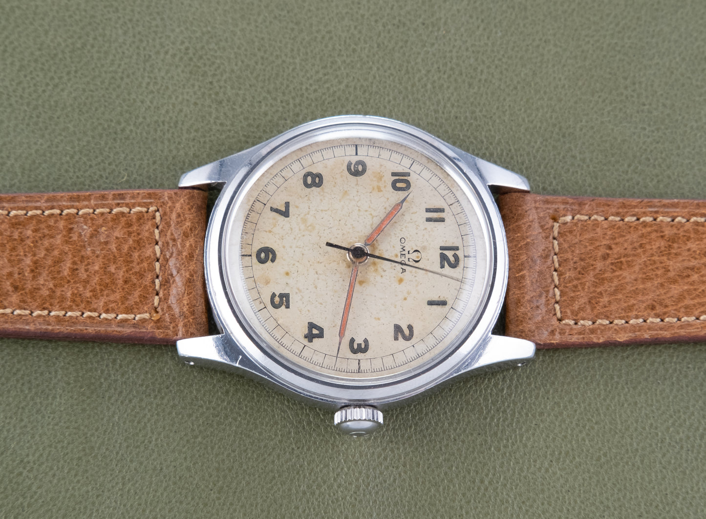 OMEGA Ref. 2384-4 Calibre 30.T2 SC (1945)