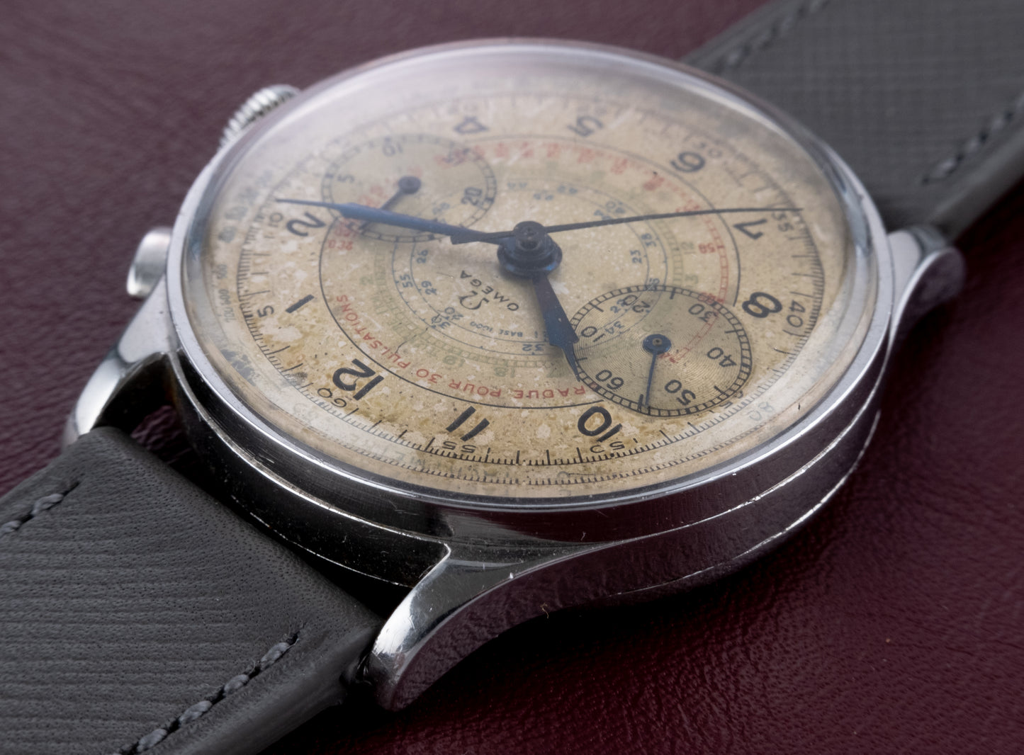 OMEGA Cal. 33.3 Chronograph (1940)
