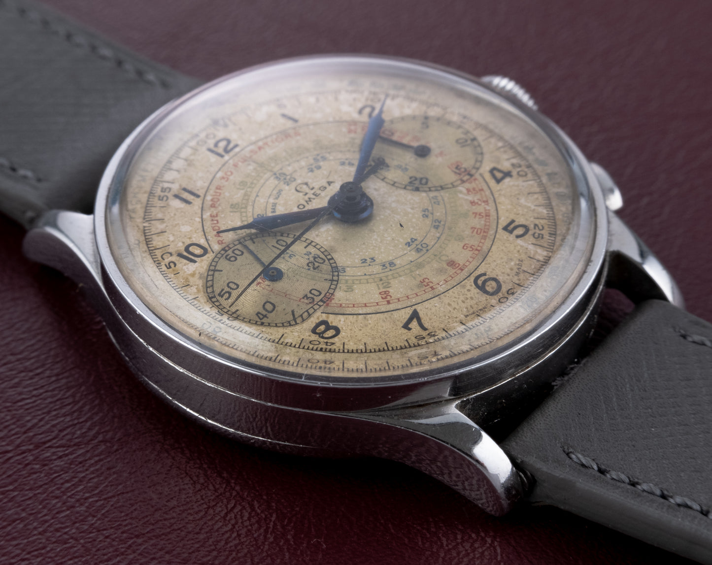 OMEGA Cal. 33.3 Chronograph (1940)