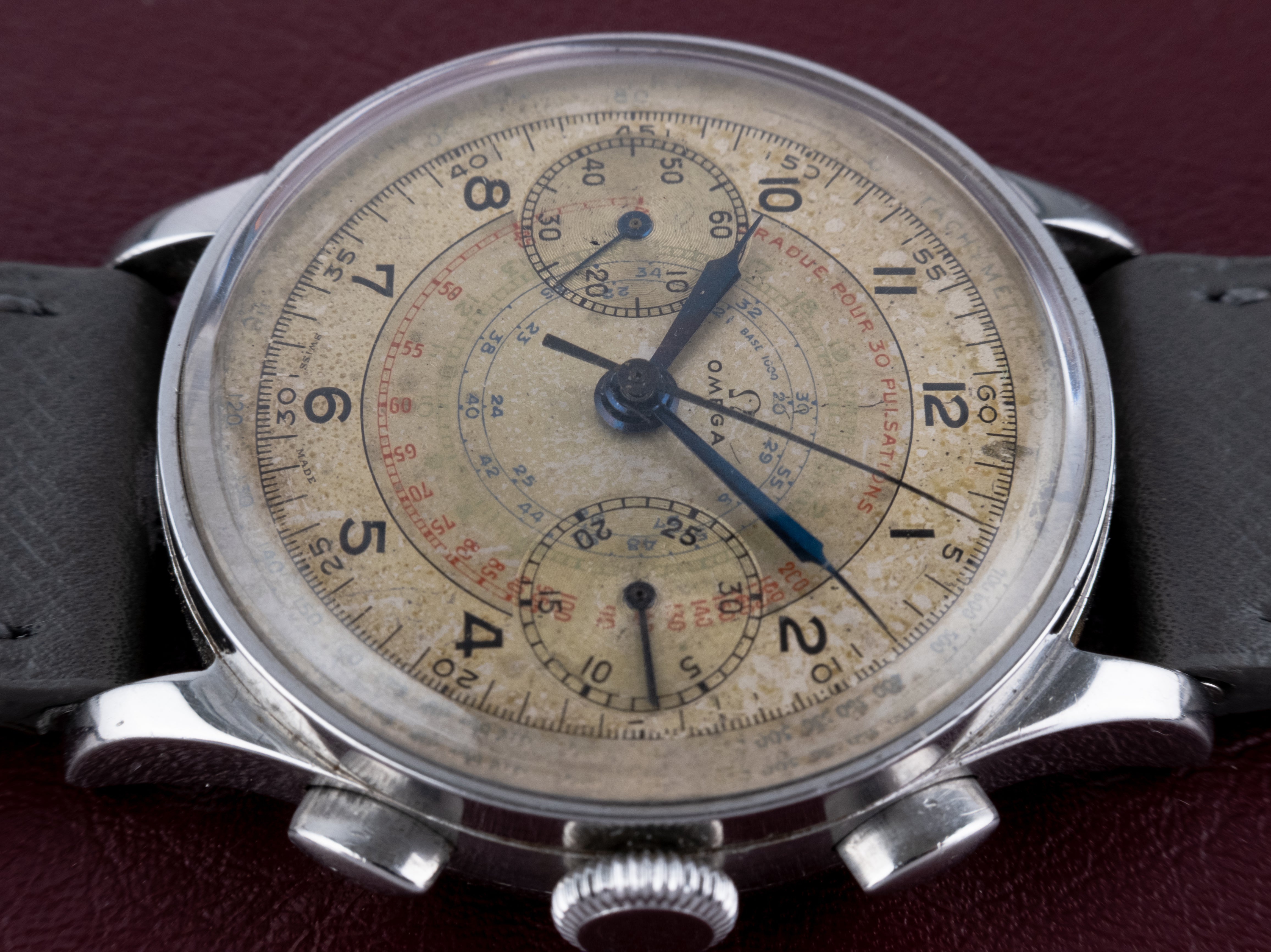 OMEGA Cal. 33.3 Chronograph (1940)