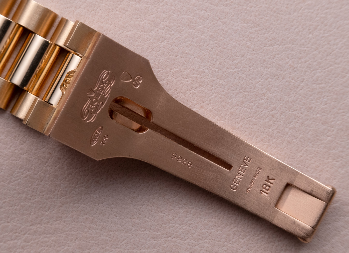 ROLEX Oyster Perpetual Day Date Ref. 1803 President 18ct Yellow Gold (1974)