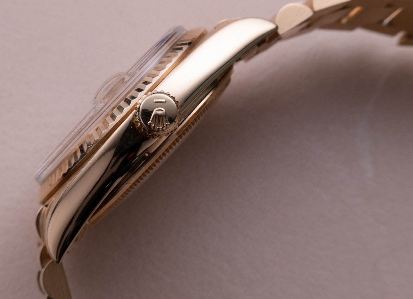 ROLEX Oyster Perpetual Day Date Ref. 1803 President 18ct Yellow Gold (1974)