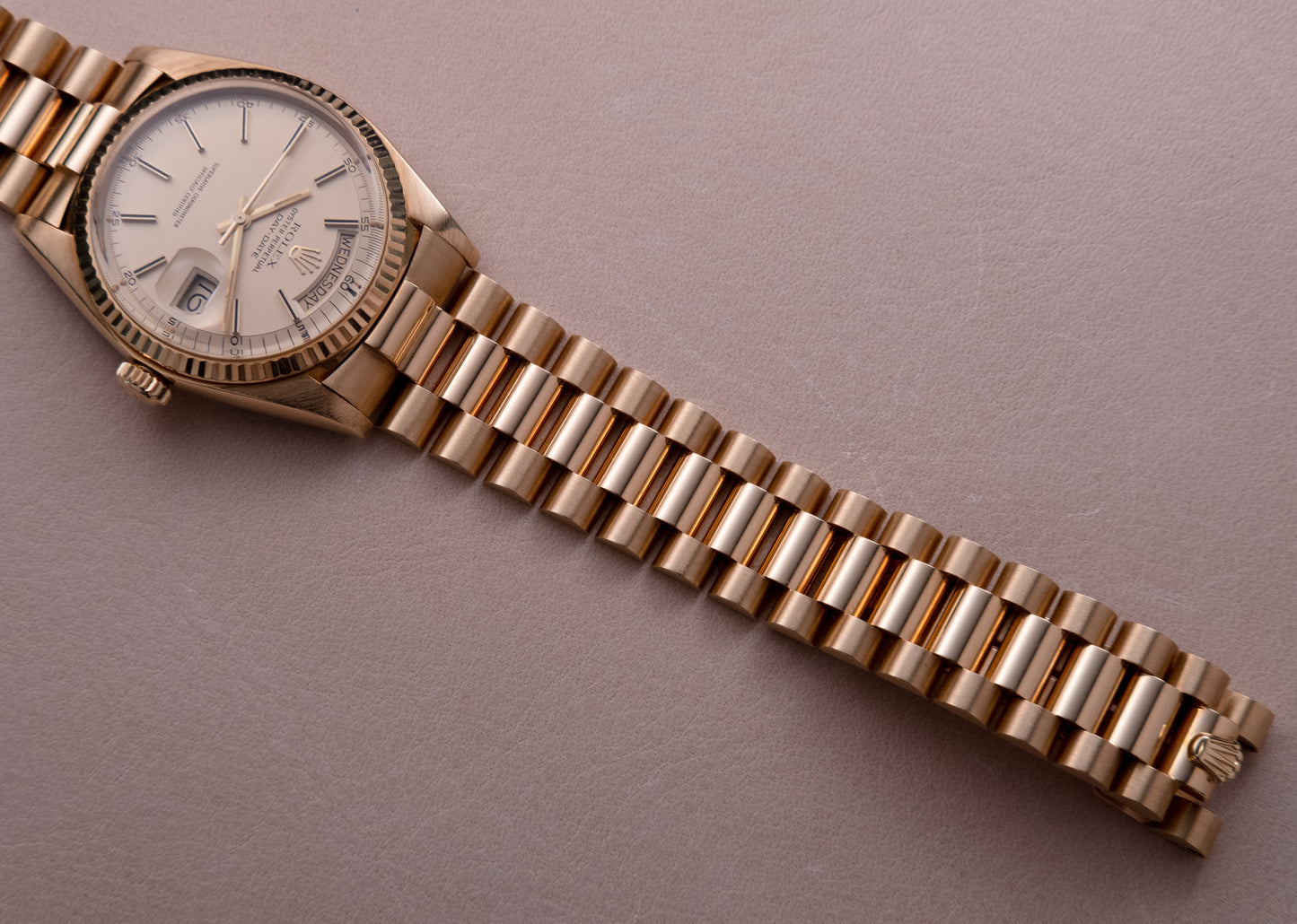 ROLEX Oyster Perpetual Day Date Ref. 1803 President 18ct Yellow Gold (1974)