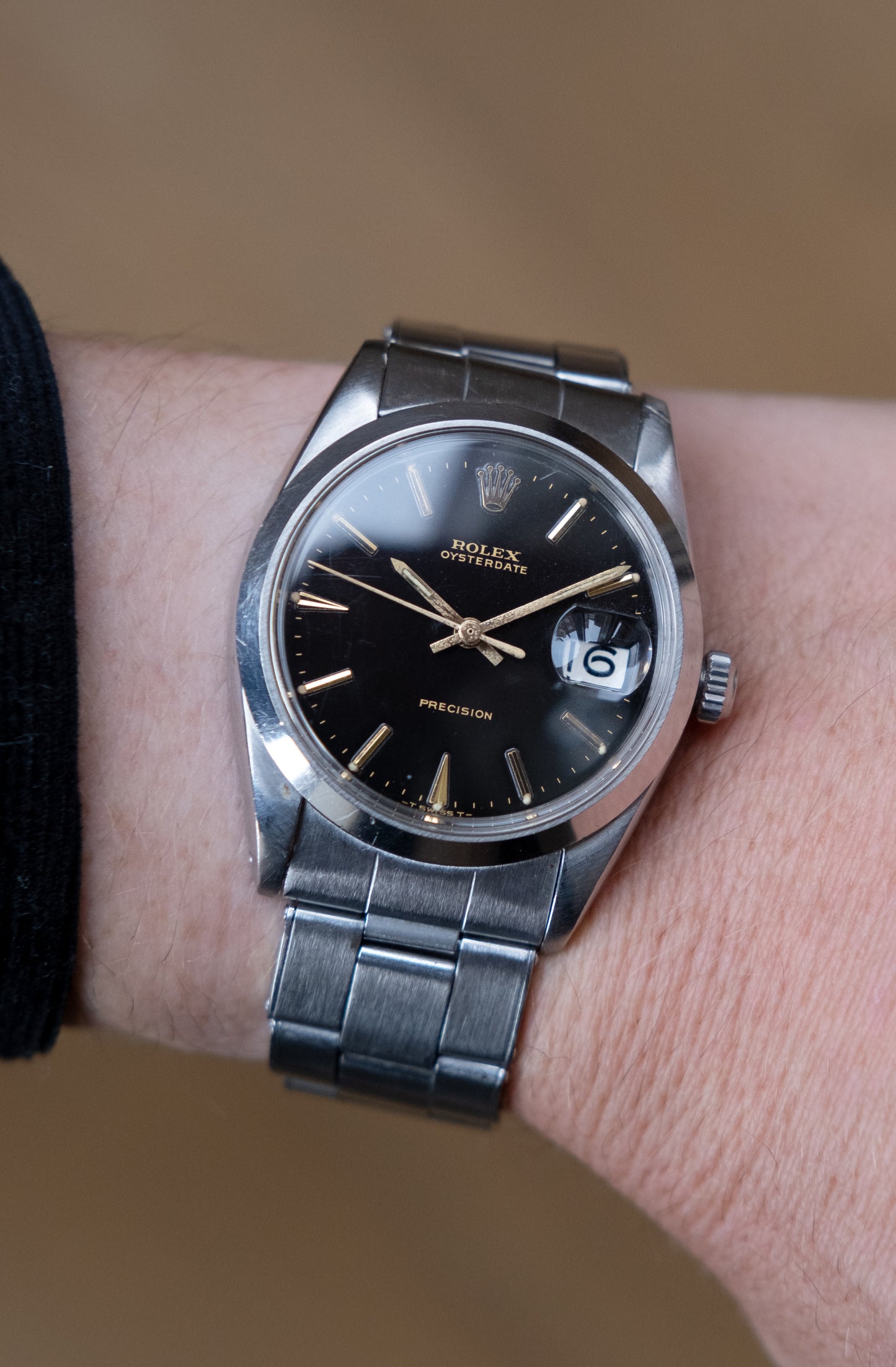 ROLEX Oysterdate Precision Black Gilt Dial Ref. 6694 (1966)