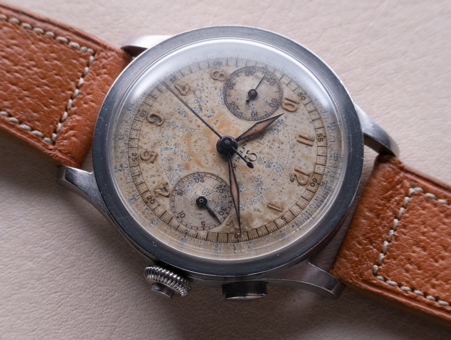 OMEGA Cal. 33.3 Monopusher Chronograph (1940)