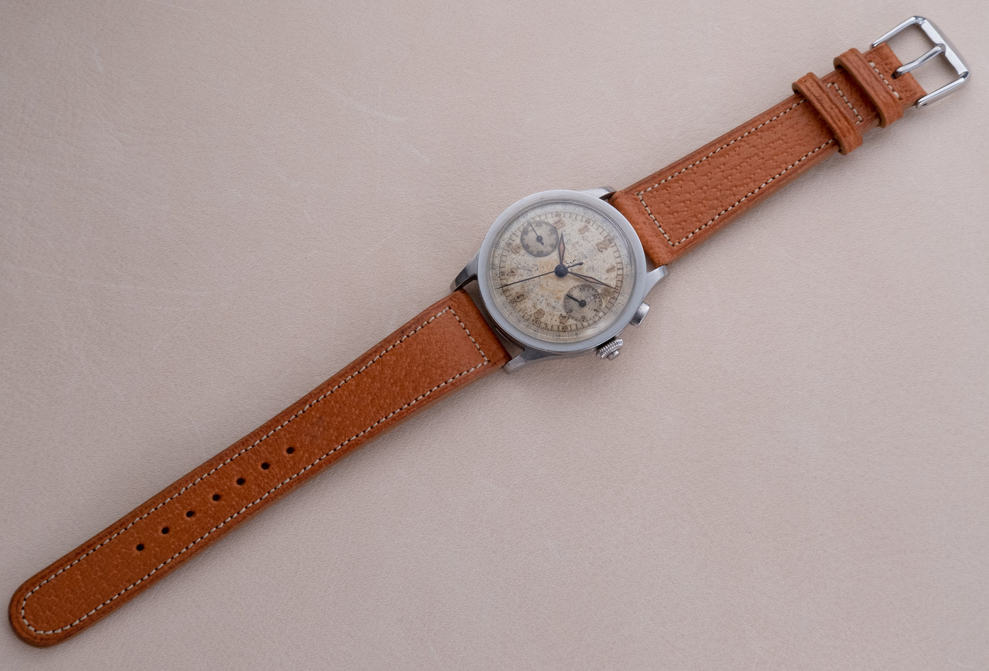 OMEGA Cal. 33.3 Monopusher Chronograph (1940)