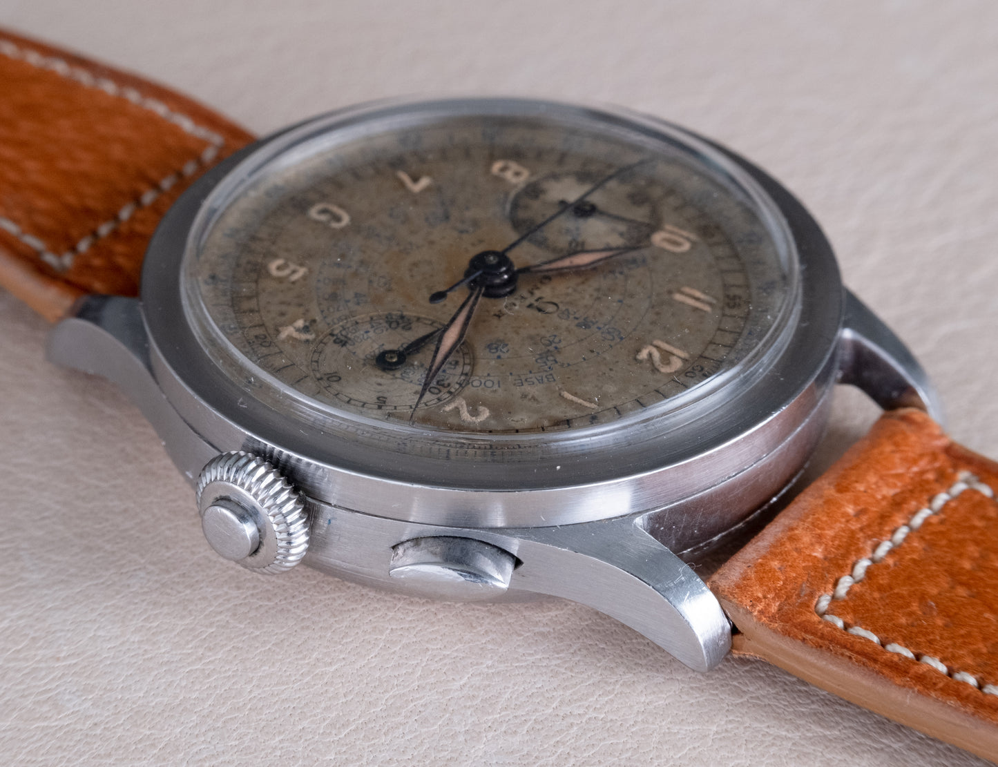 OMEGA Cal. 33.3 Monopusher Chronograph (1940)