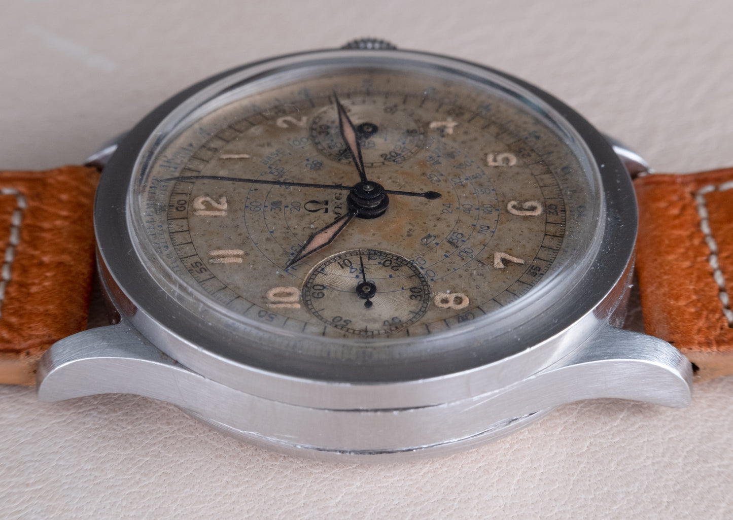 OMEGA Cal. 33.3 Monopusher Chronograph (1940)
