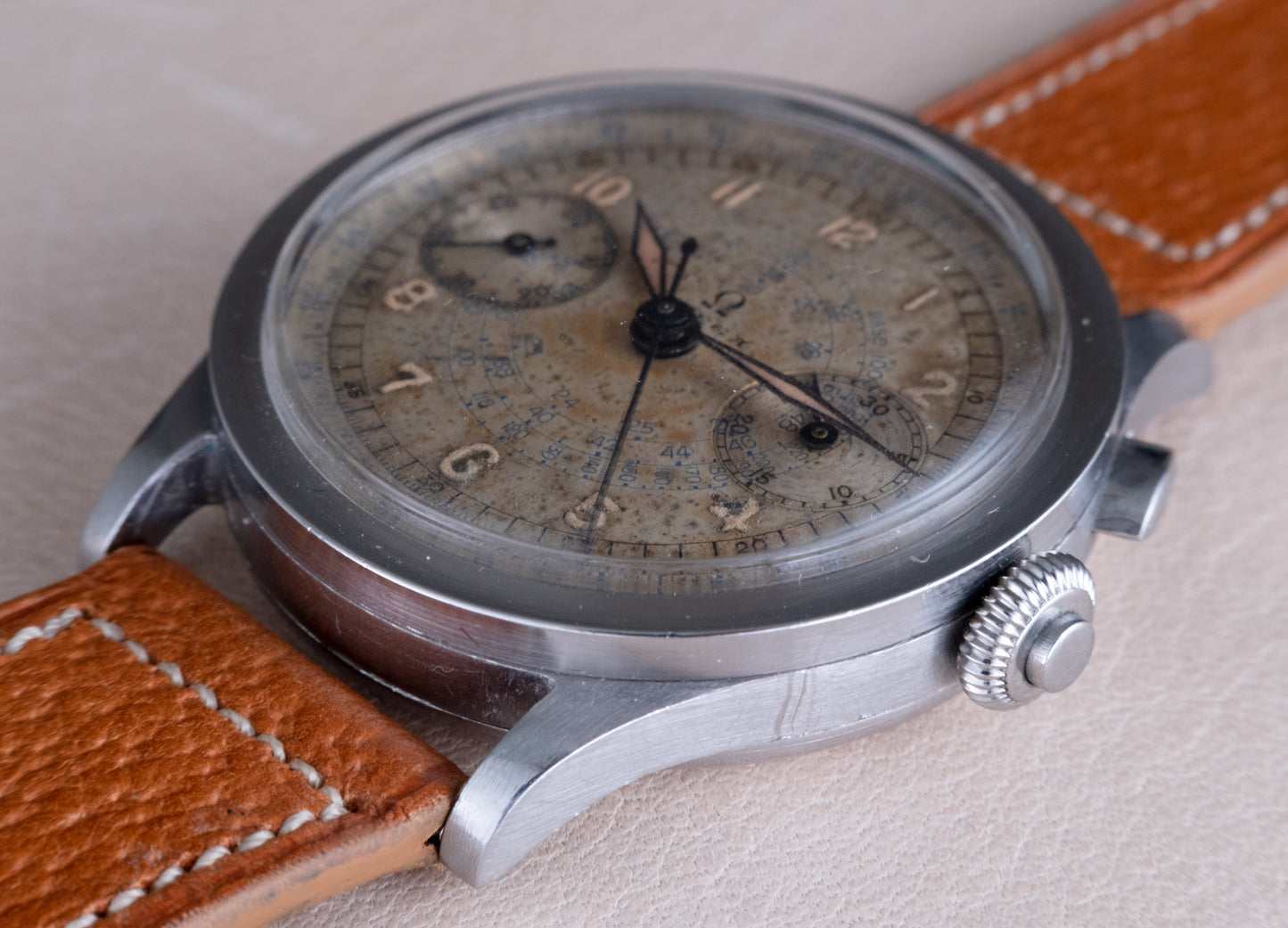 OMEGA Cal. 33.3 Monopusher Chronograph (1940)