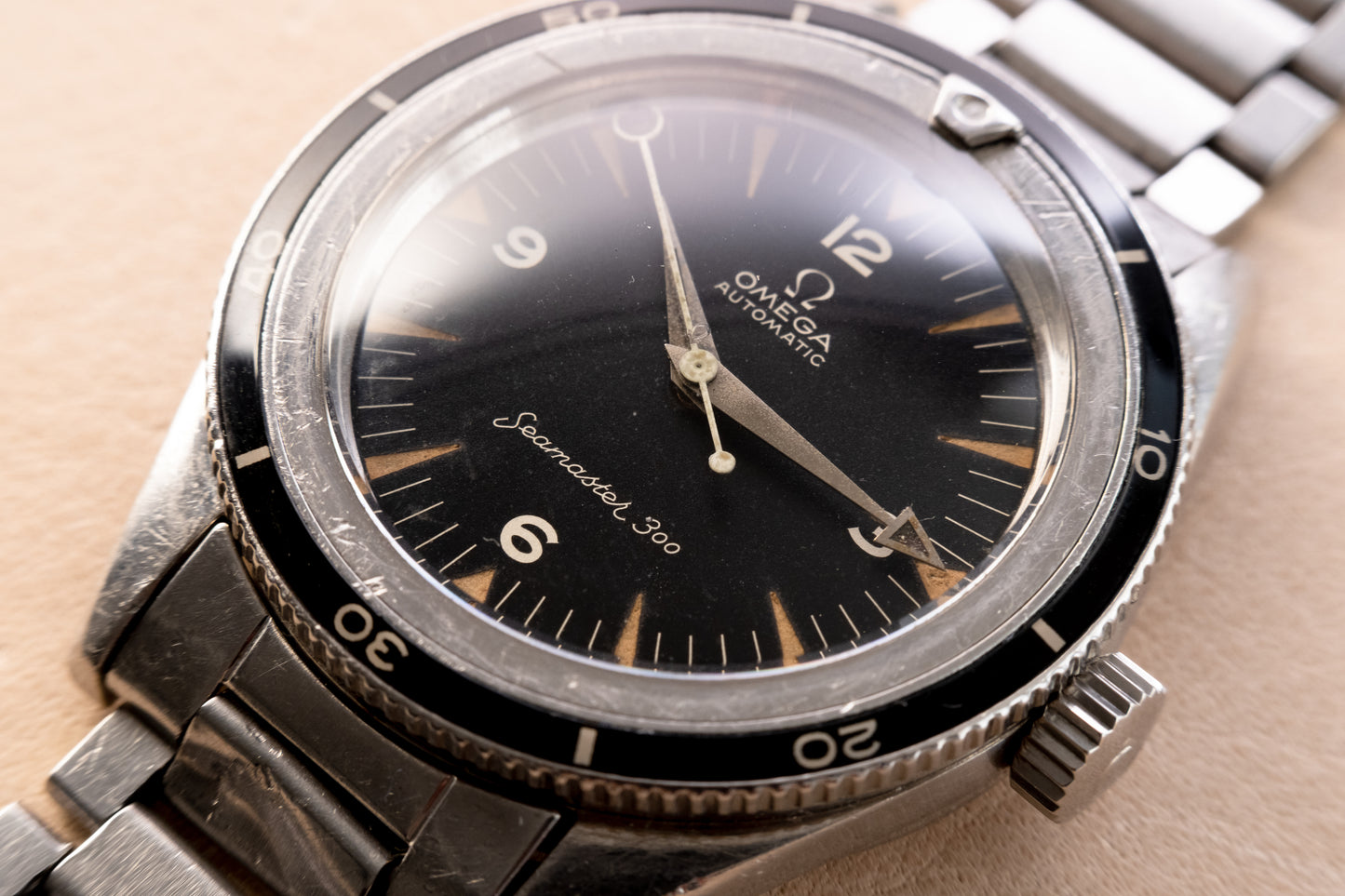 OMEGA Seamaster 300 Ref. CK 2913 - 8 SC (1961)