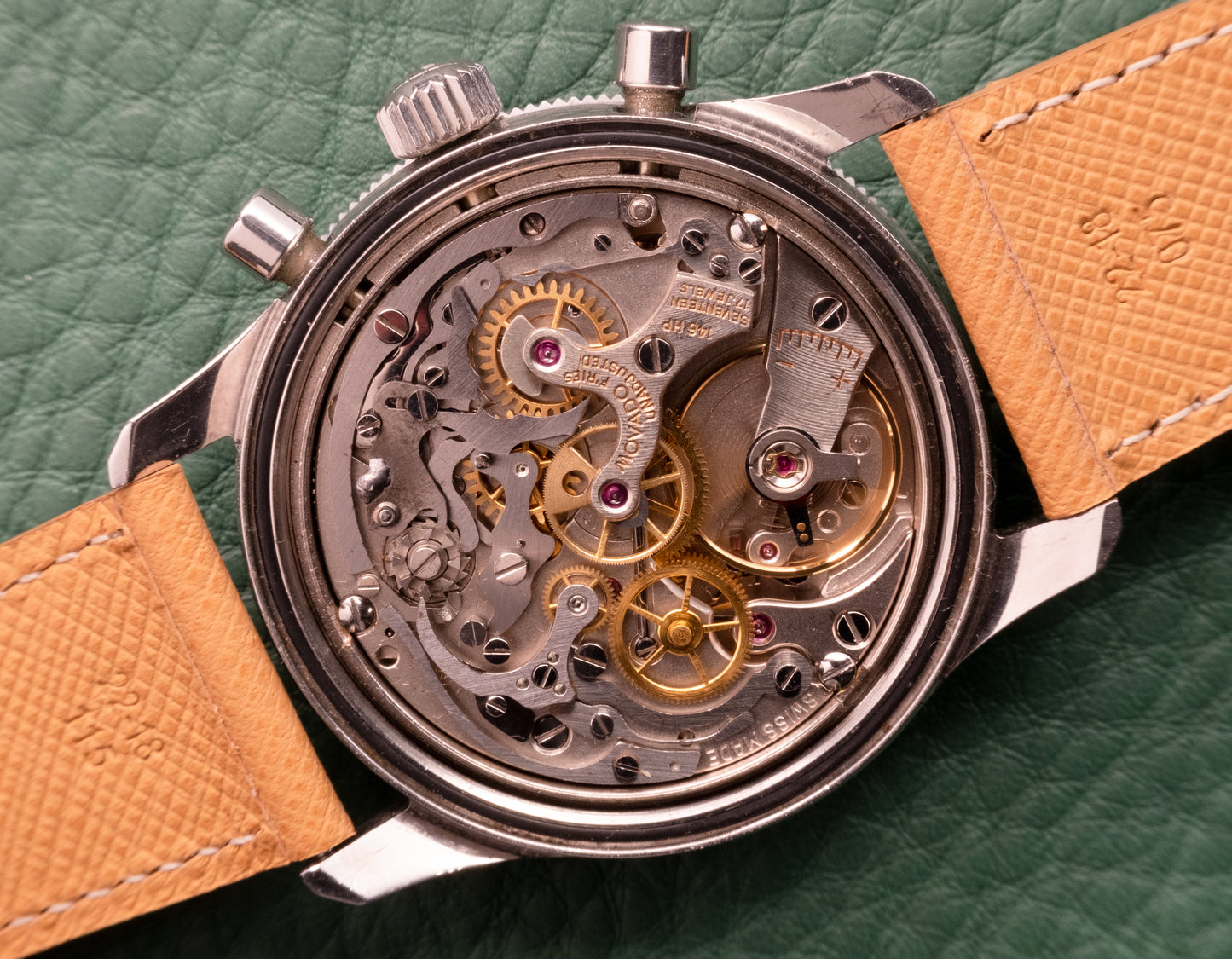 MOVADO Super Sub Sea Diver Reverse Panda Dial Chronograph 206-704-501 (c. 1960s)