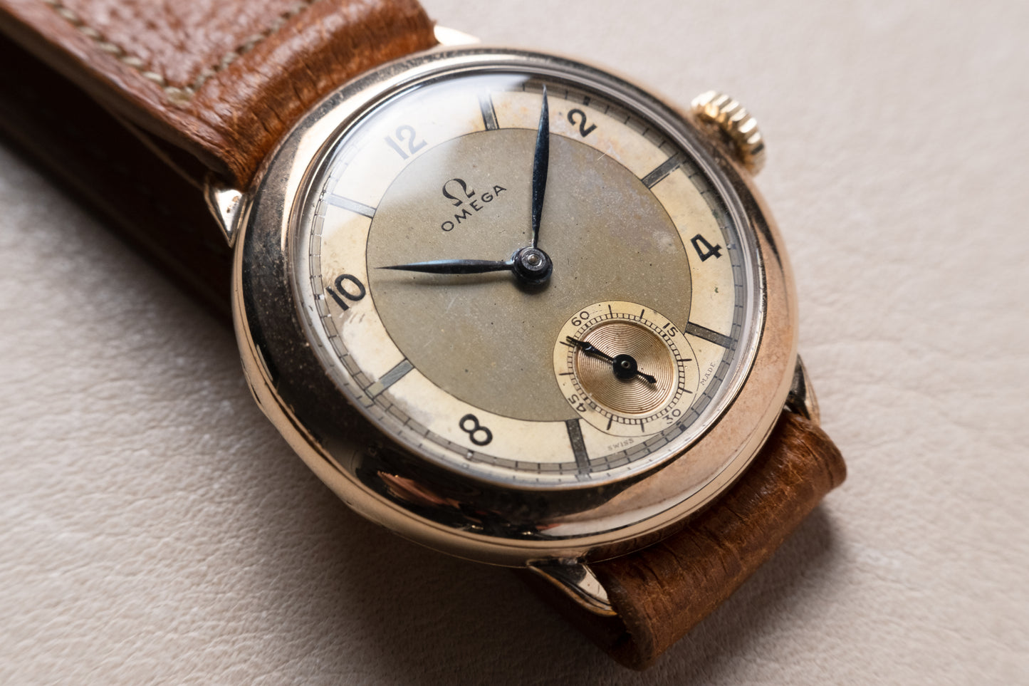 OMEGA Two Tone Sector Dial Art Deco 9ct Gold Cal. 26.5 SOB T2 (1937)