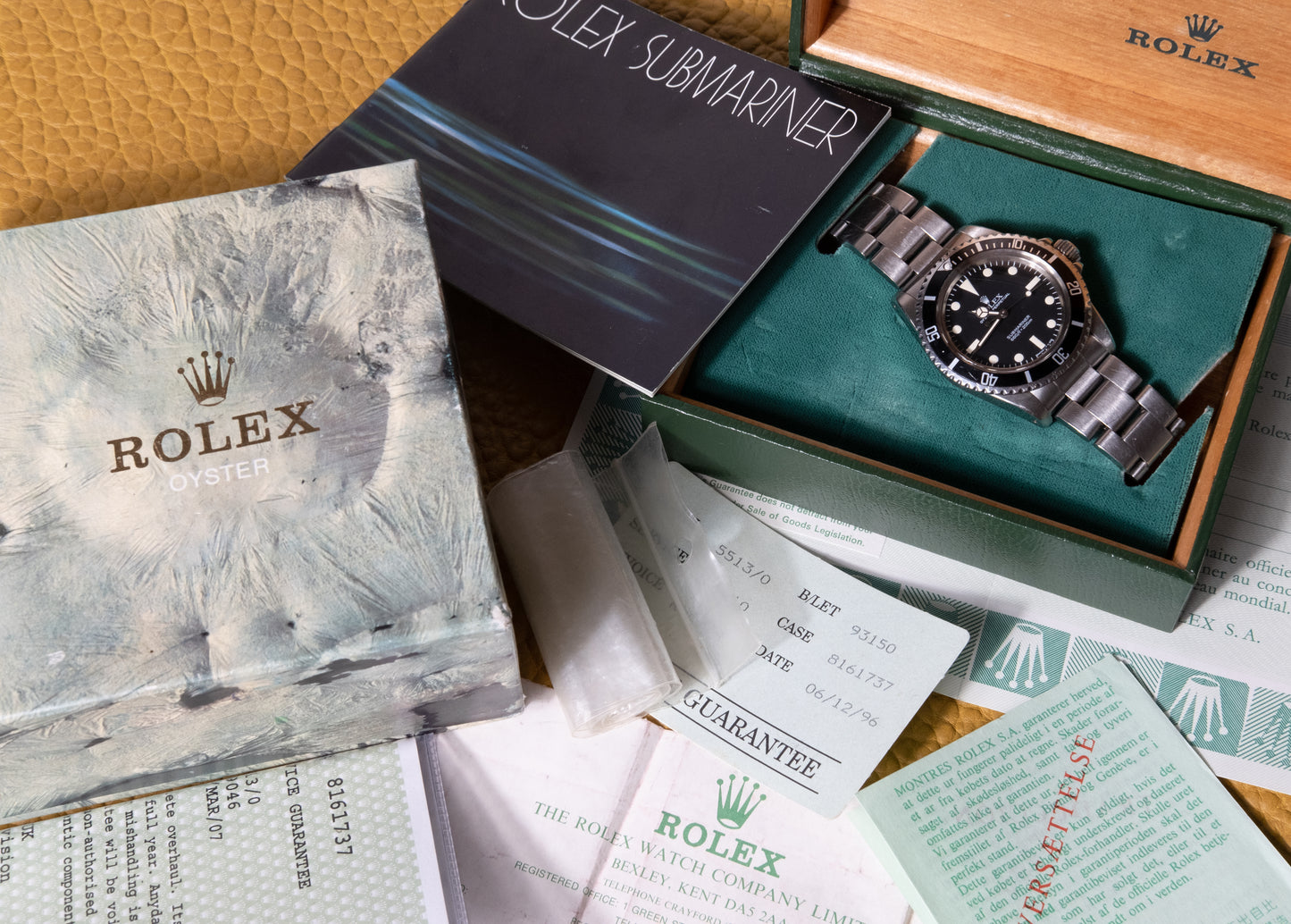 ROLEX Submariner Ref. 5513 Mk5 Maxi Dial (Box, Booklet, Service Papers + Guarantee)  (1984)