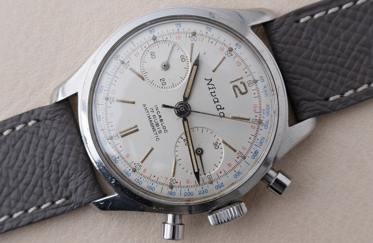 NIVADA Chronograph Ref. 531 (c. 1960)