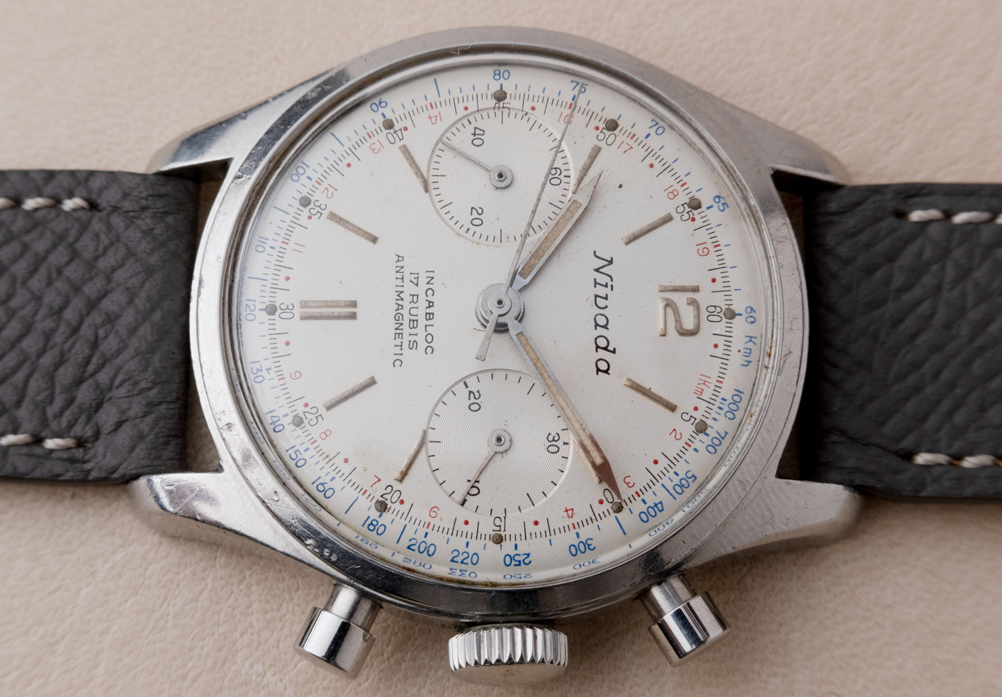 NIVADA Chronograph Ref. 531 (c. 1960)