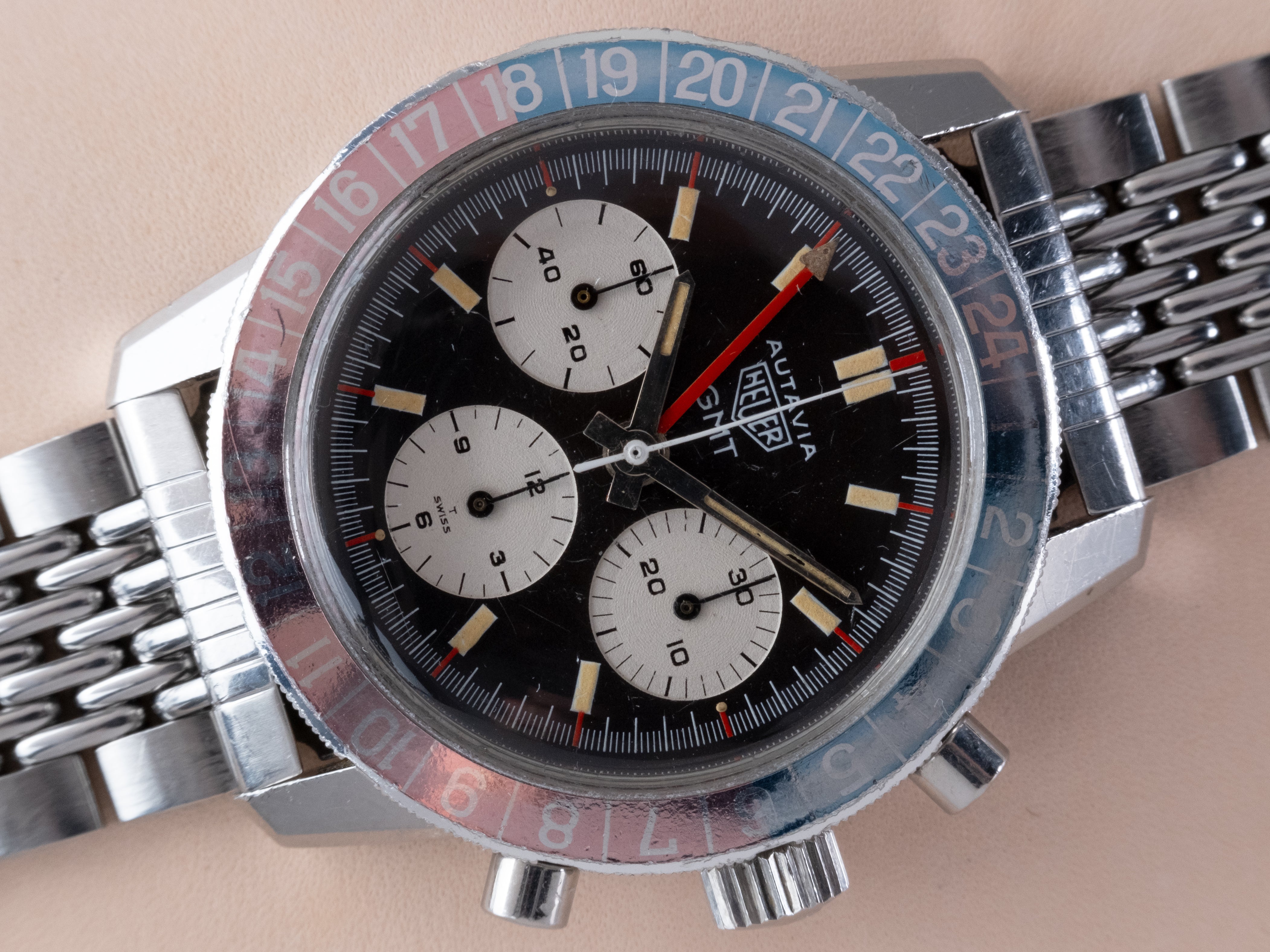 HEUER Autavia GMT Ref. 2446C Valjoux 72C (1969)