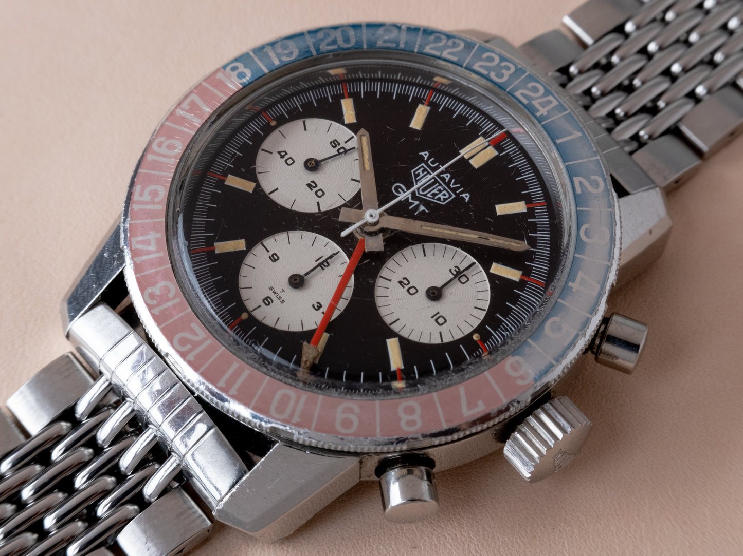 HEUER Autavia GMT Ref. 2446C Valjoux 72C (1969)