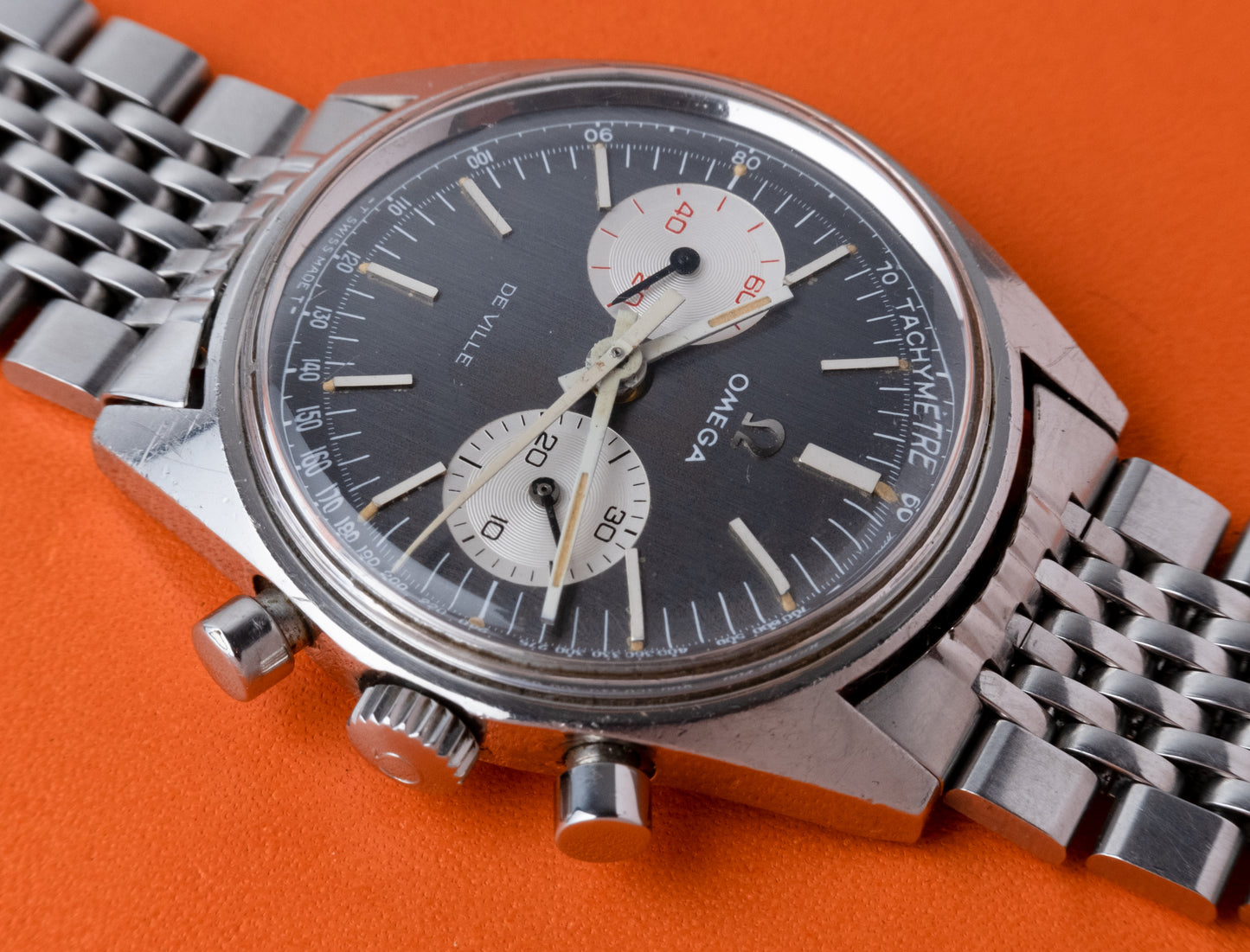 OMEGA De Ville Chronograph Grey Dial Ref. 145.017 (1970)