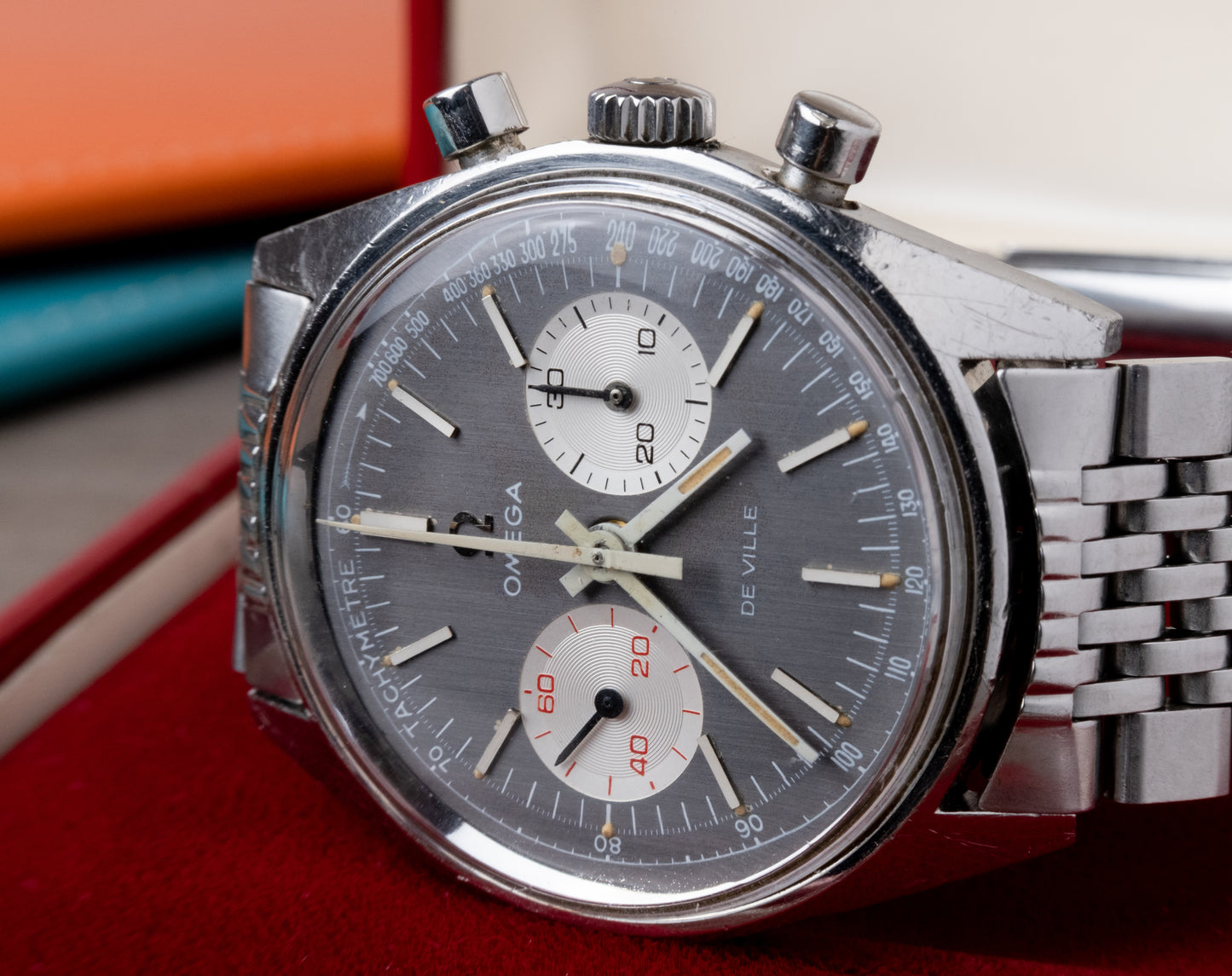 OMEGA De Ville Chronograph Grey Dial Ref. 145.017 (1970)