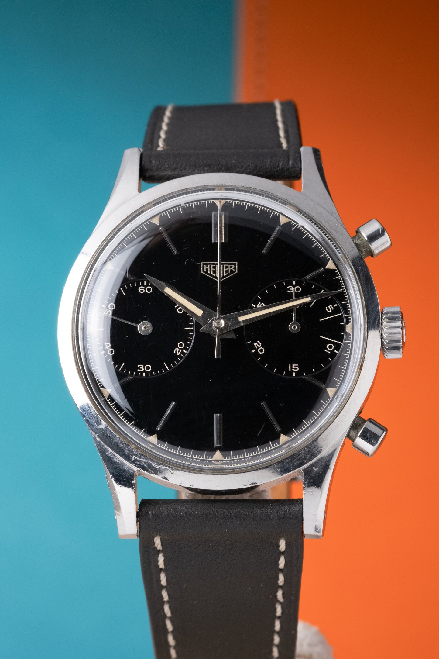 HEUER 3336N Big Eye Chronograph Gloss Black dial (c. 1955)