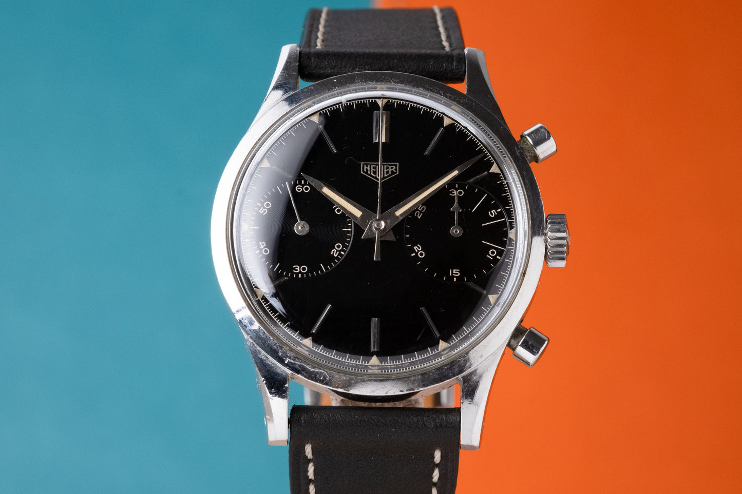 HEUER 3336N Big Eye Chronograph Gloss Black dial (c. 1955)