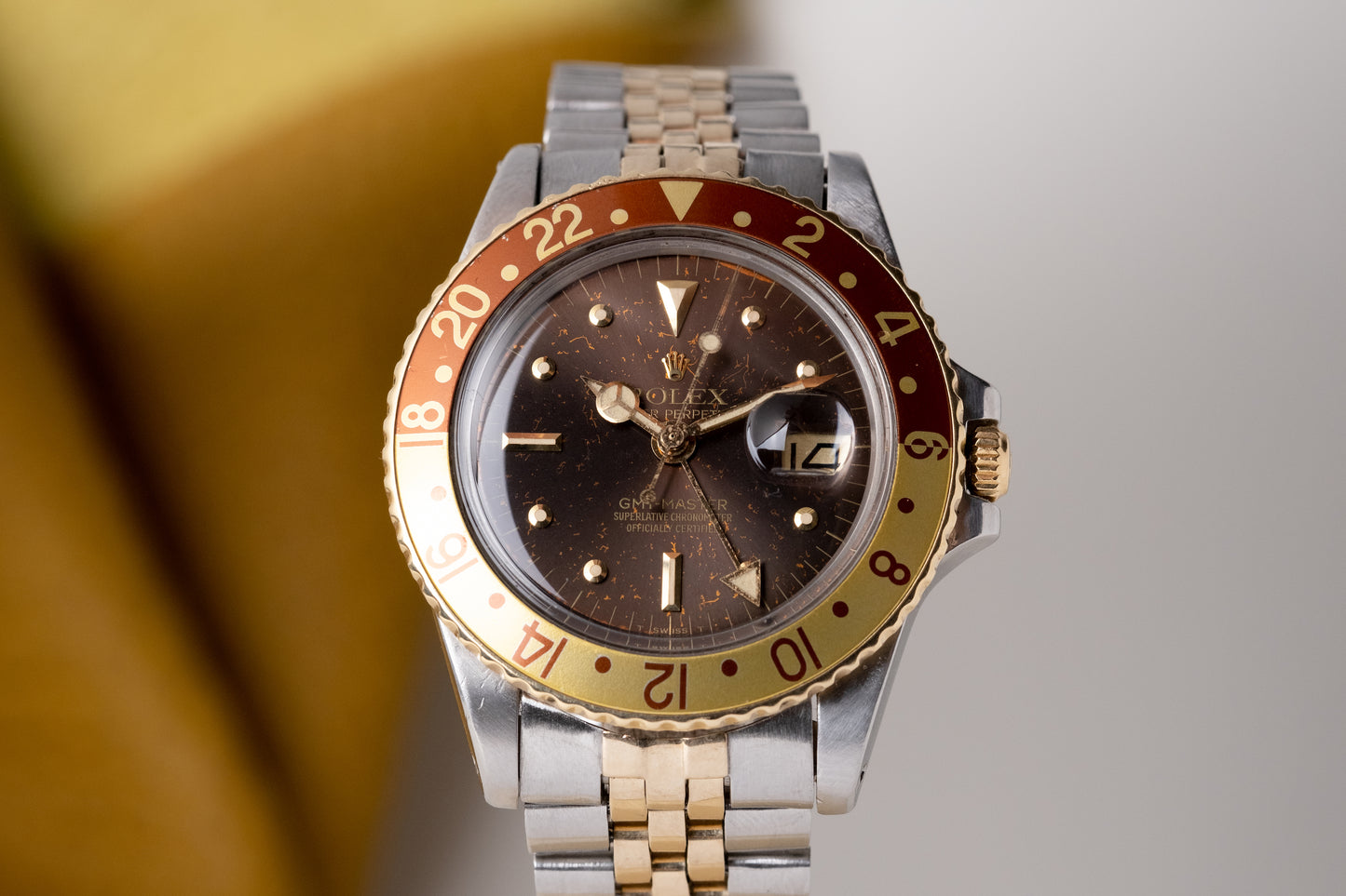 ROLEX GMT Ref. 1675 Tiger Eye Root Beer Nipple Dial (1979)