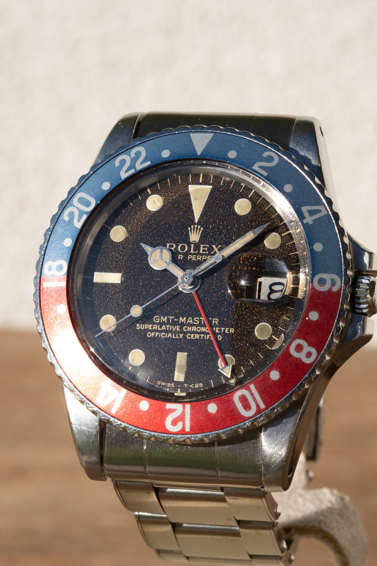 ROLEX GMT Master Ref. 1675 Gilt Gloss Tropical Dial (1966)