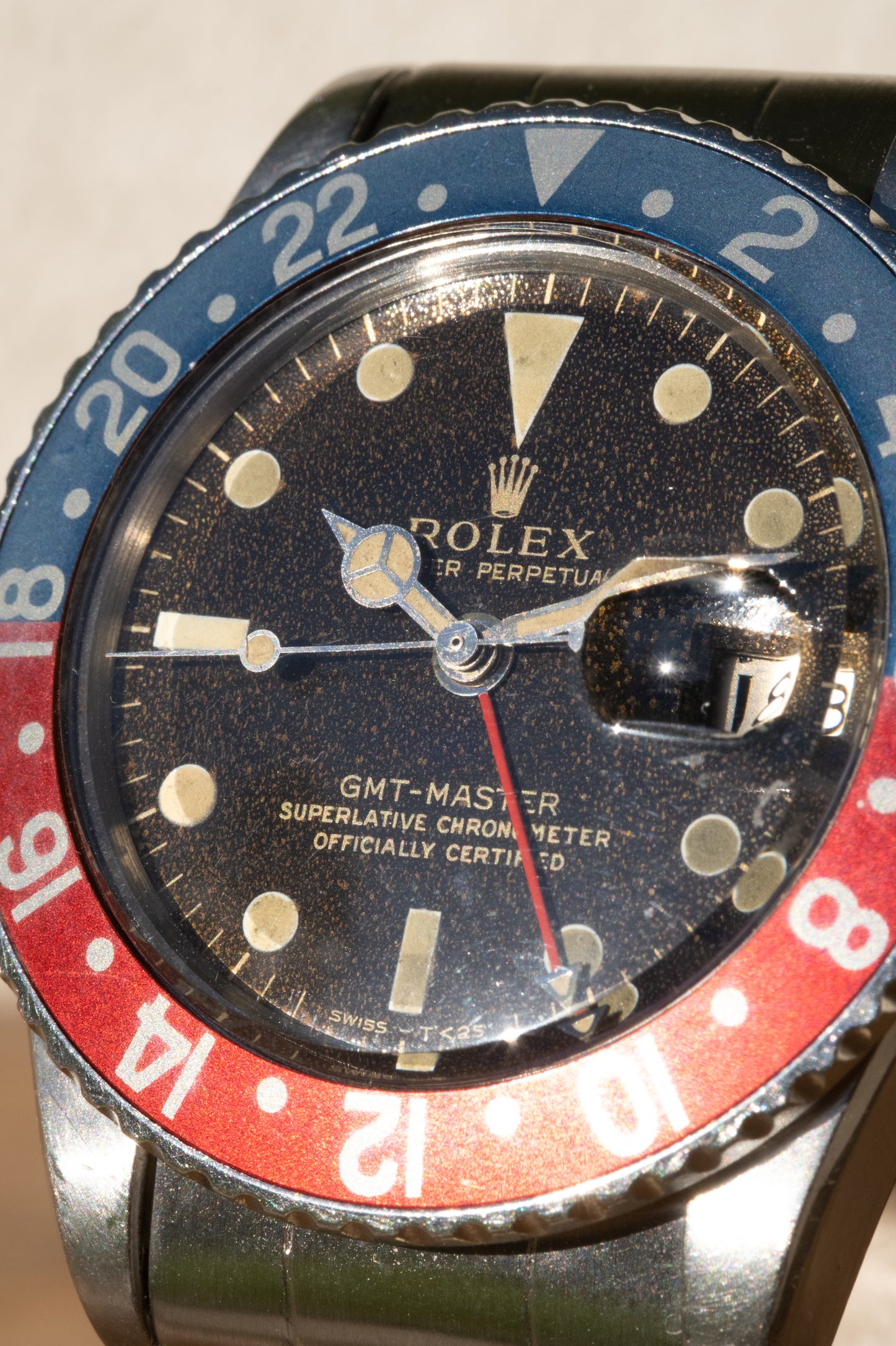 ROLEX GMT Master Ref. 1675 Gilt Gloss Tropical Dial (1966)