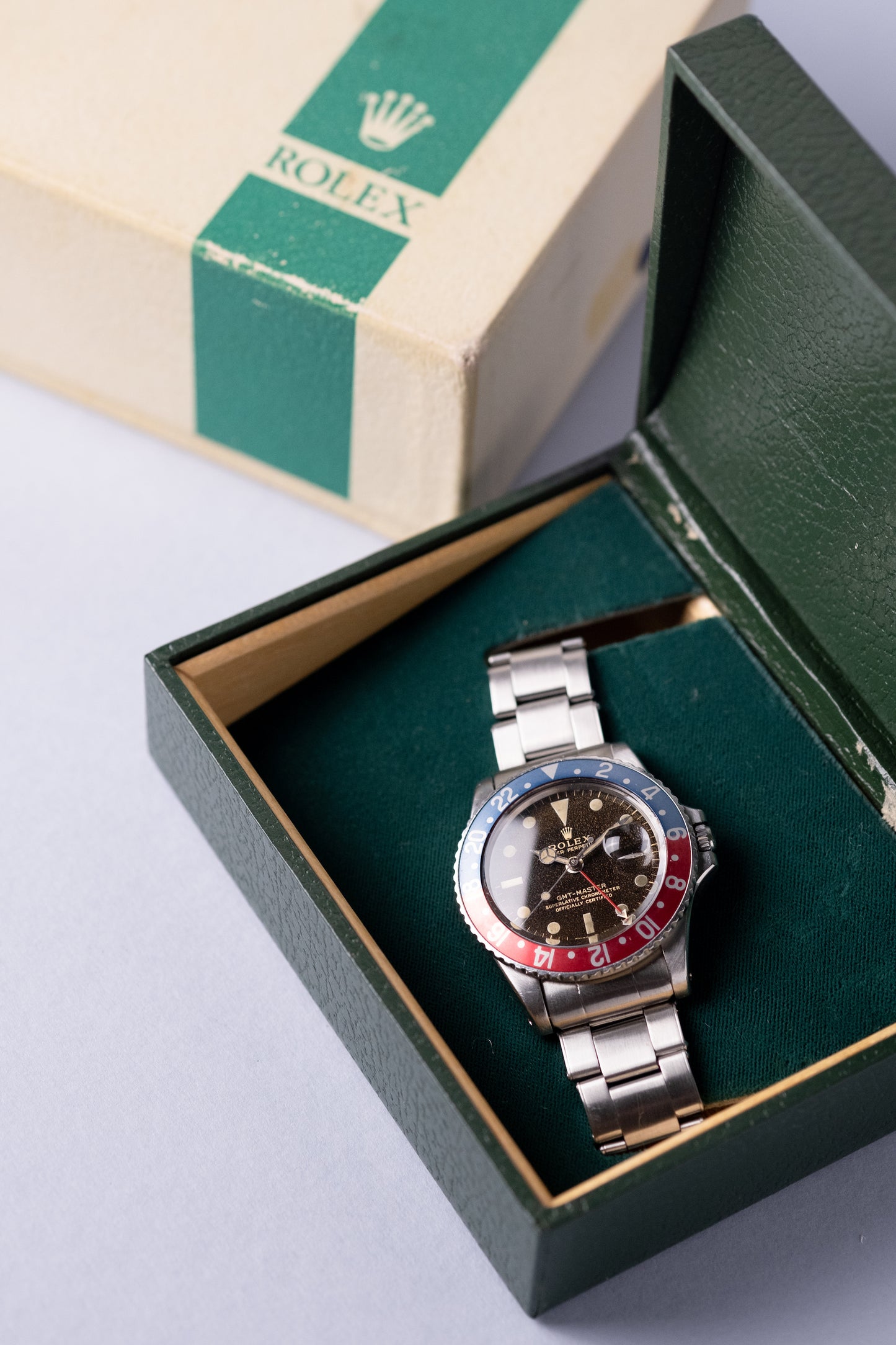 ROLEX GMT Master Ref. 1675 Gilt Gloss Tropical Dial (1966)