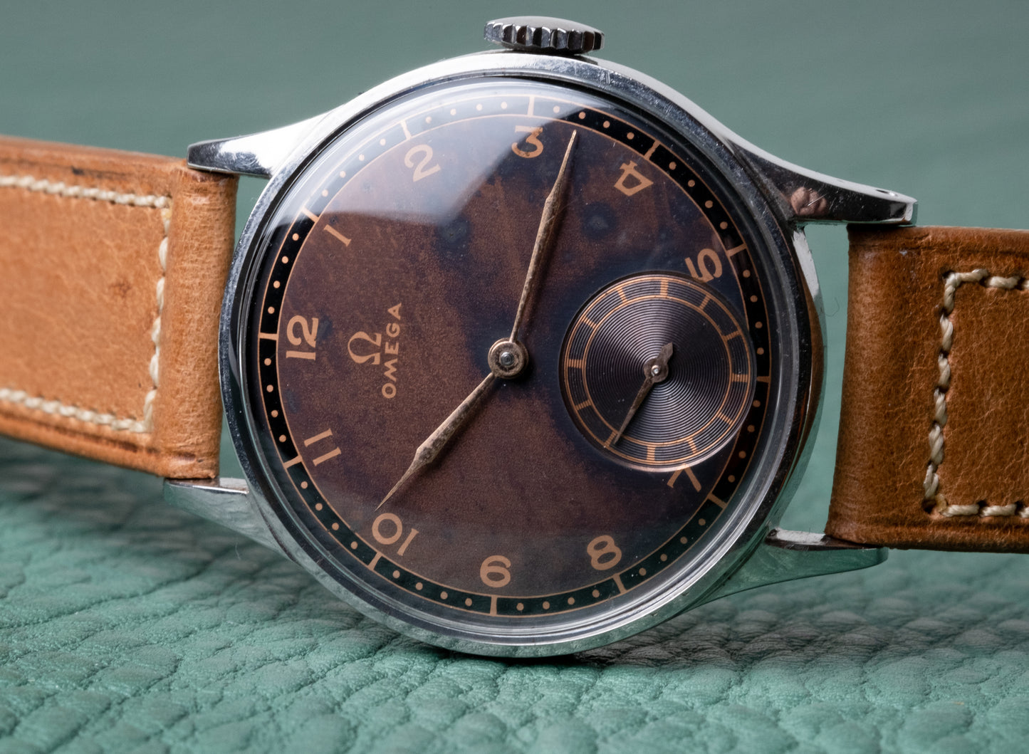 OMEGA Tropical Sub Second 26.5 SOB T2 (1939)