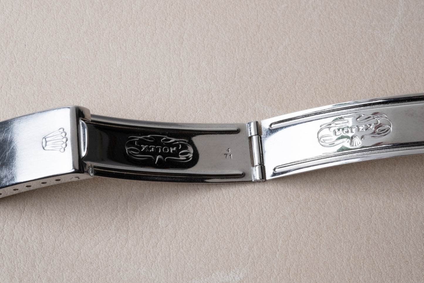 ROLEX Oyster Perpetual Date ref. 1500 RARE Long Index Blue Dial Box + Guarantee (1971)